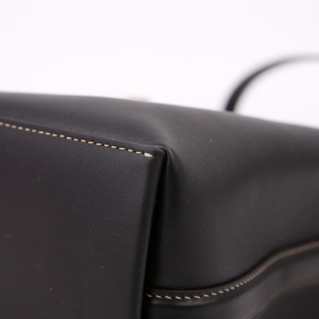 815118 GG Emblem Bucket Small Black