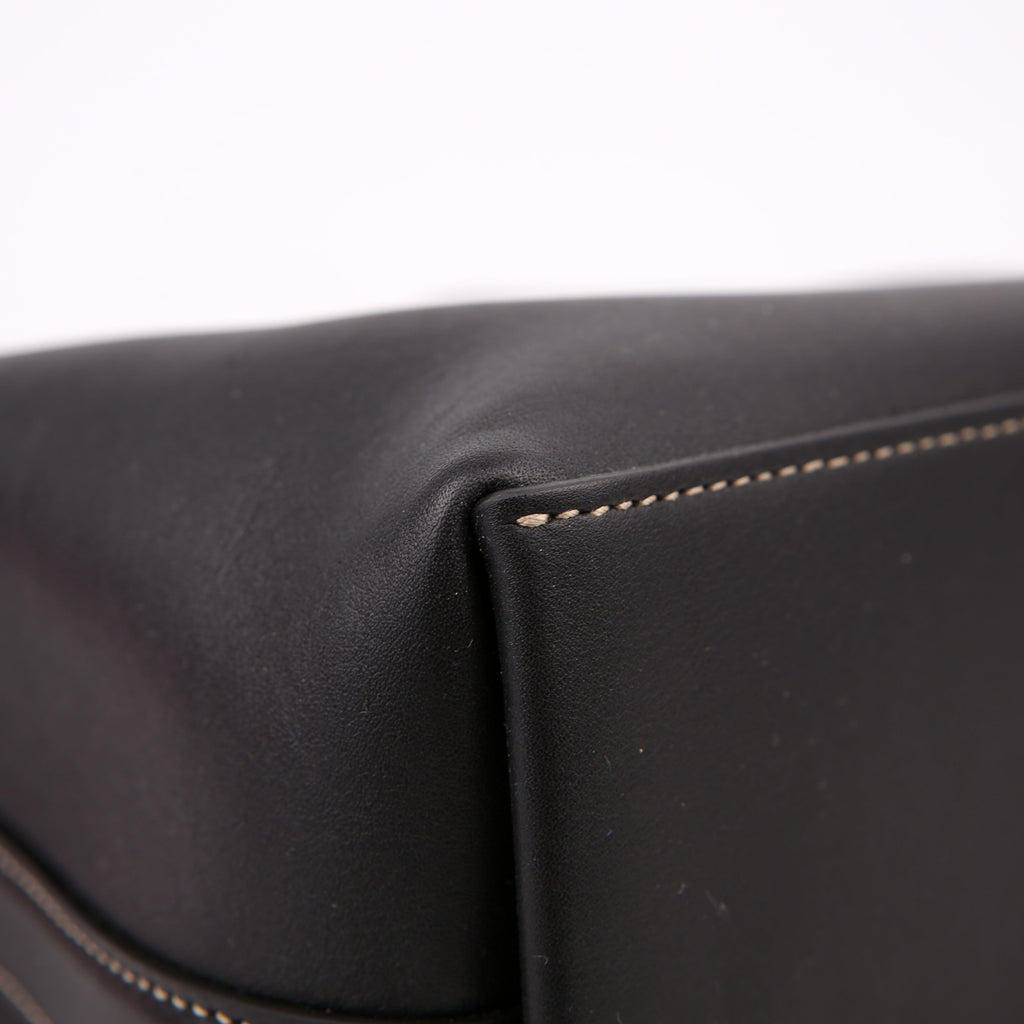815118 GG Emblem Bucket Small Black
