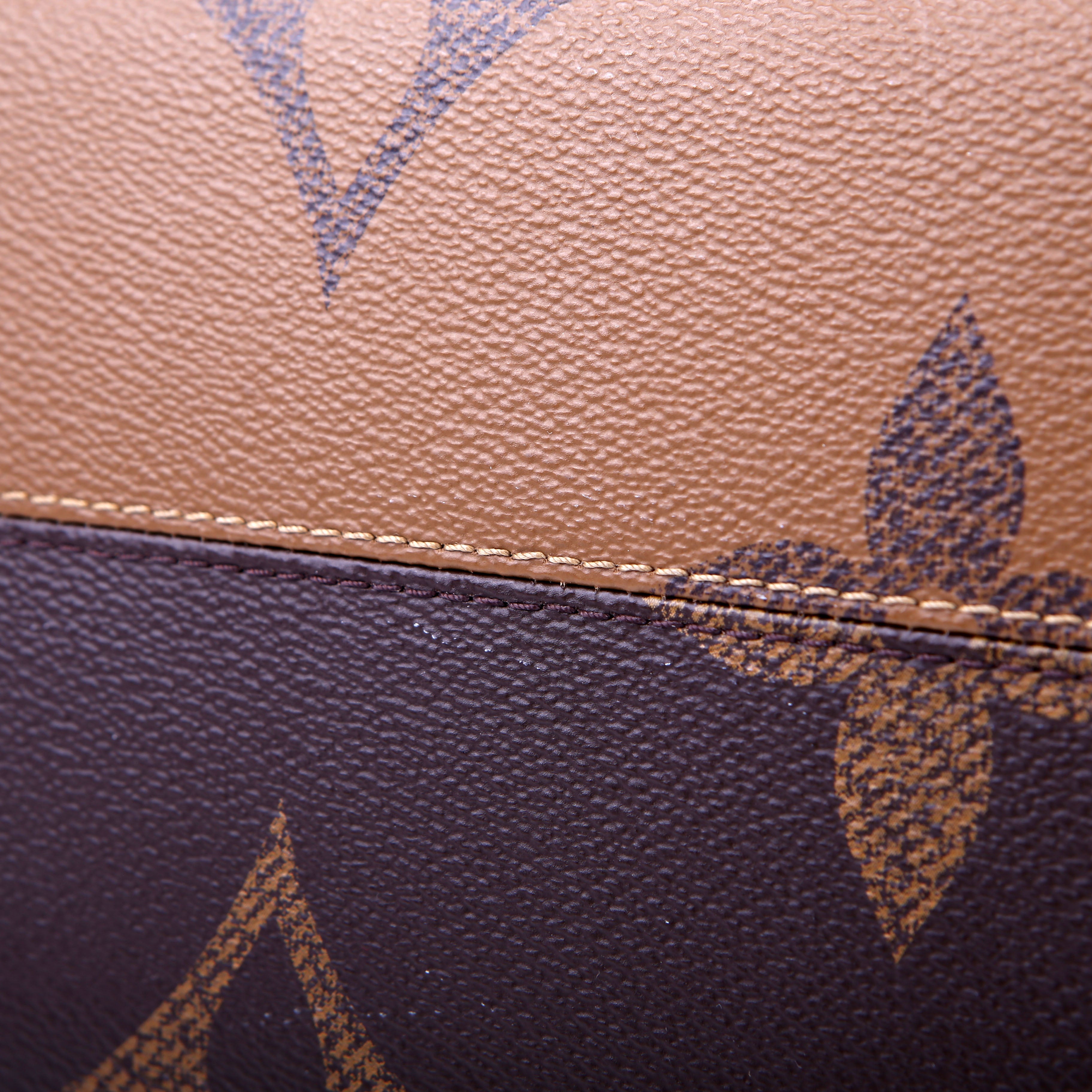 ONTHEGO MM Reverse Monogram Black