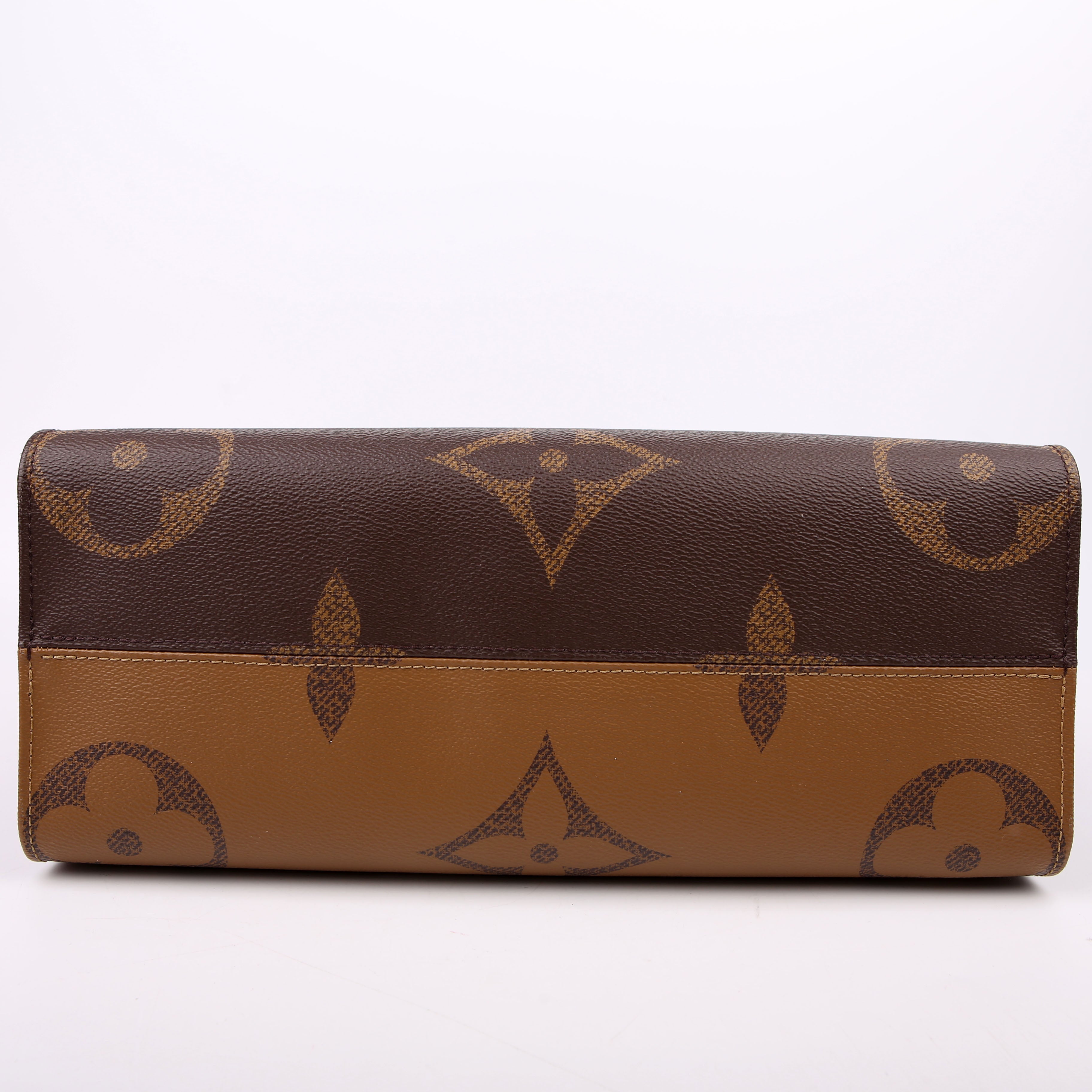 ONTHEGO MM Reverse Monogram