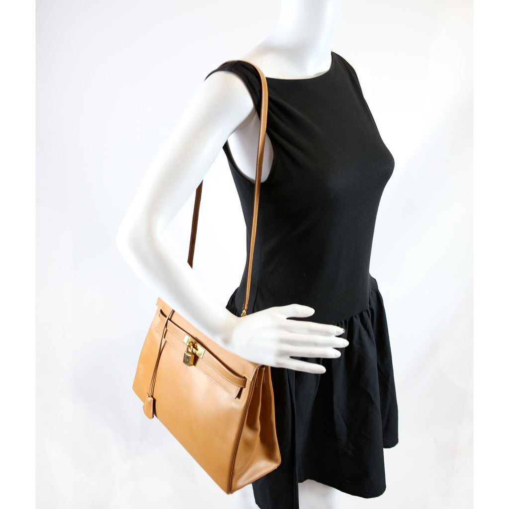 Kelly Retourne 32 Chamonix Leather 1993 Tan/Gold