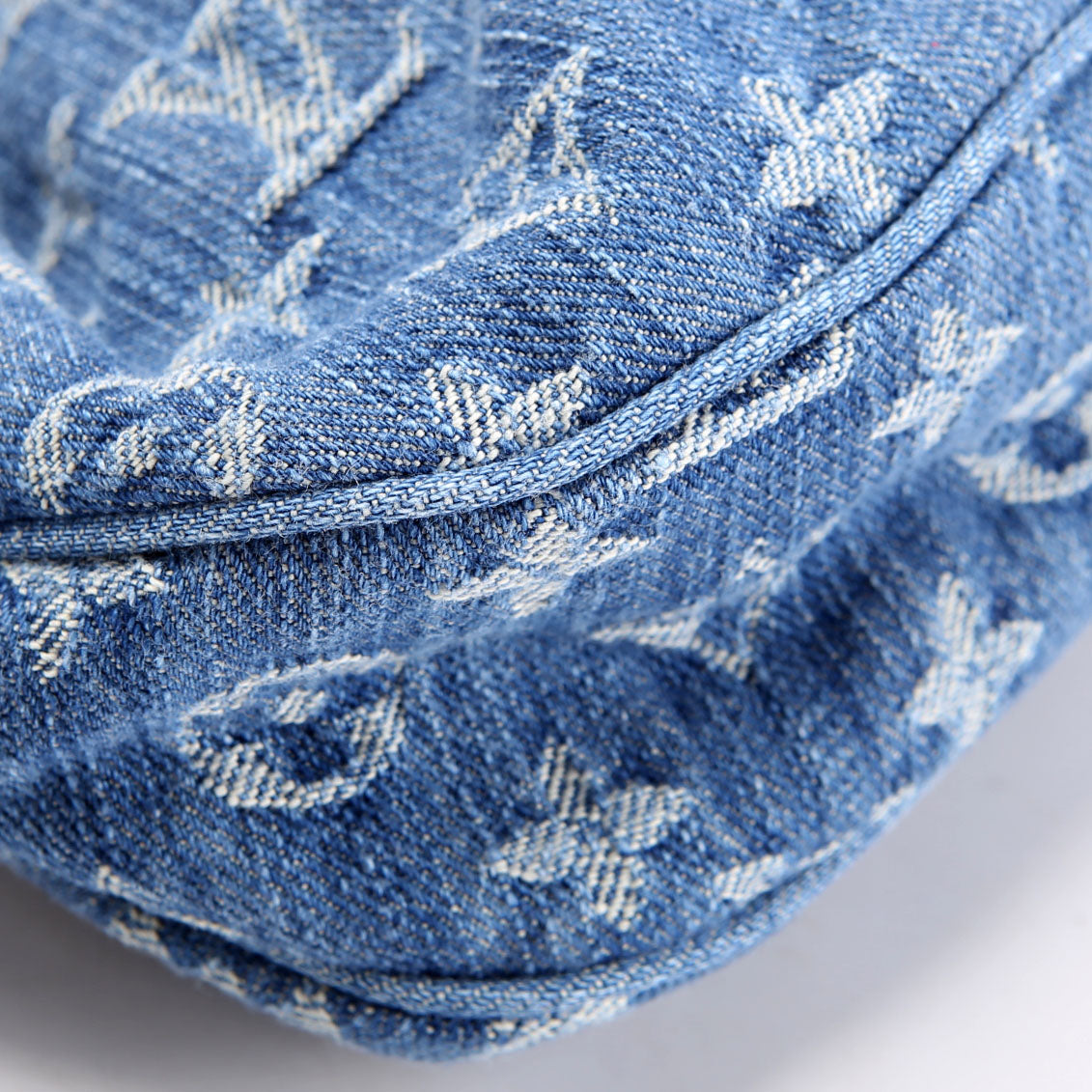 Pochette Valley Denim Monogram