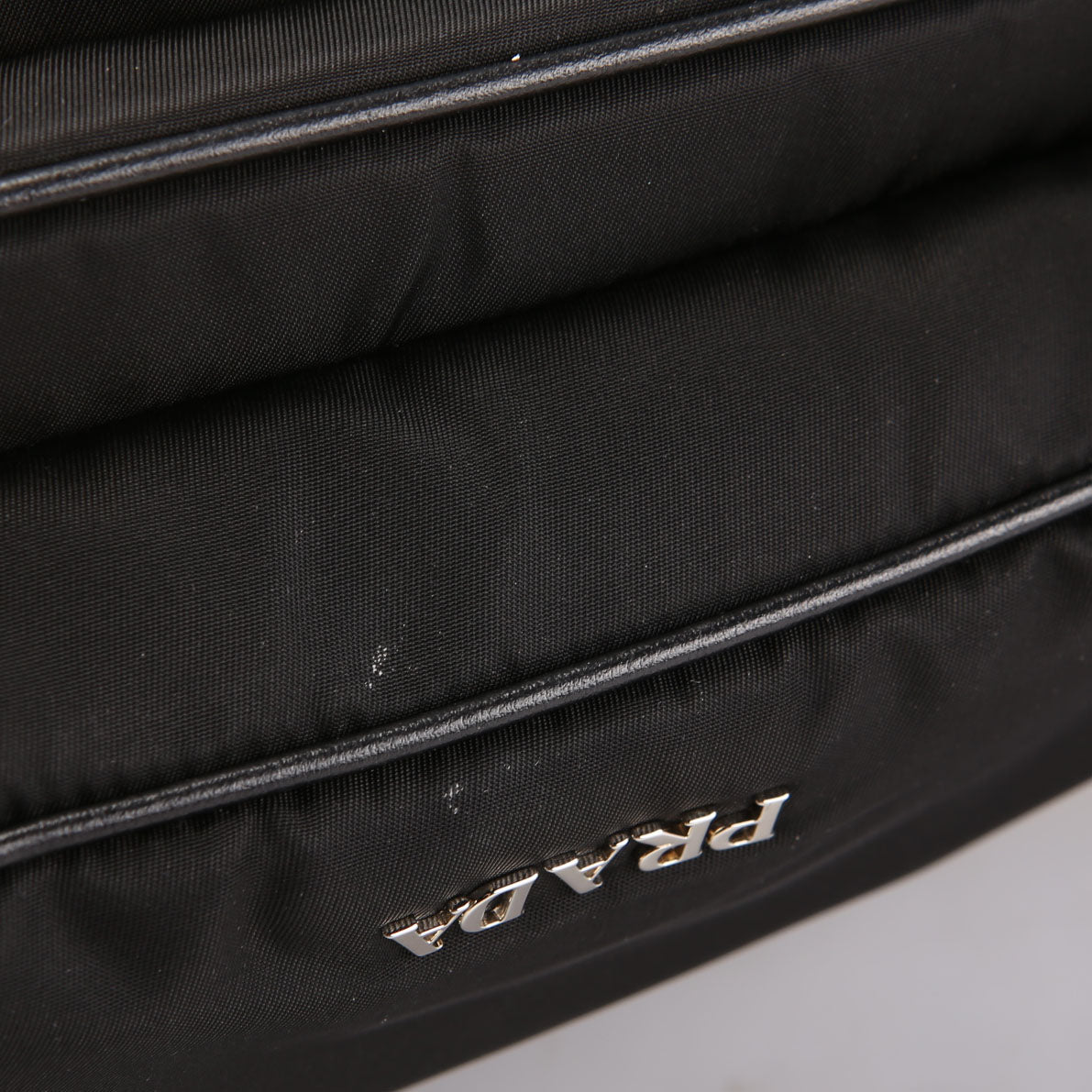 1BA016 Top Handle Accordian Flap Nylon/Lizard