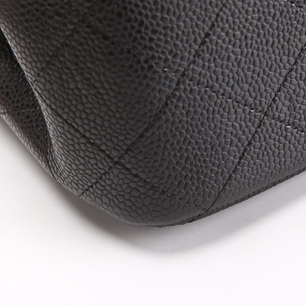 Classic Flap Jumbo Caviar 14-16M Black