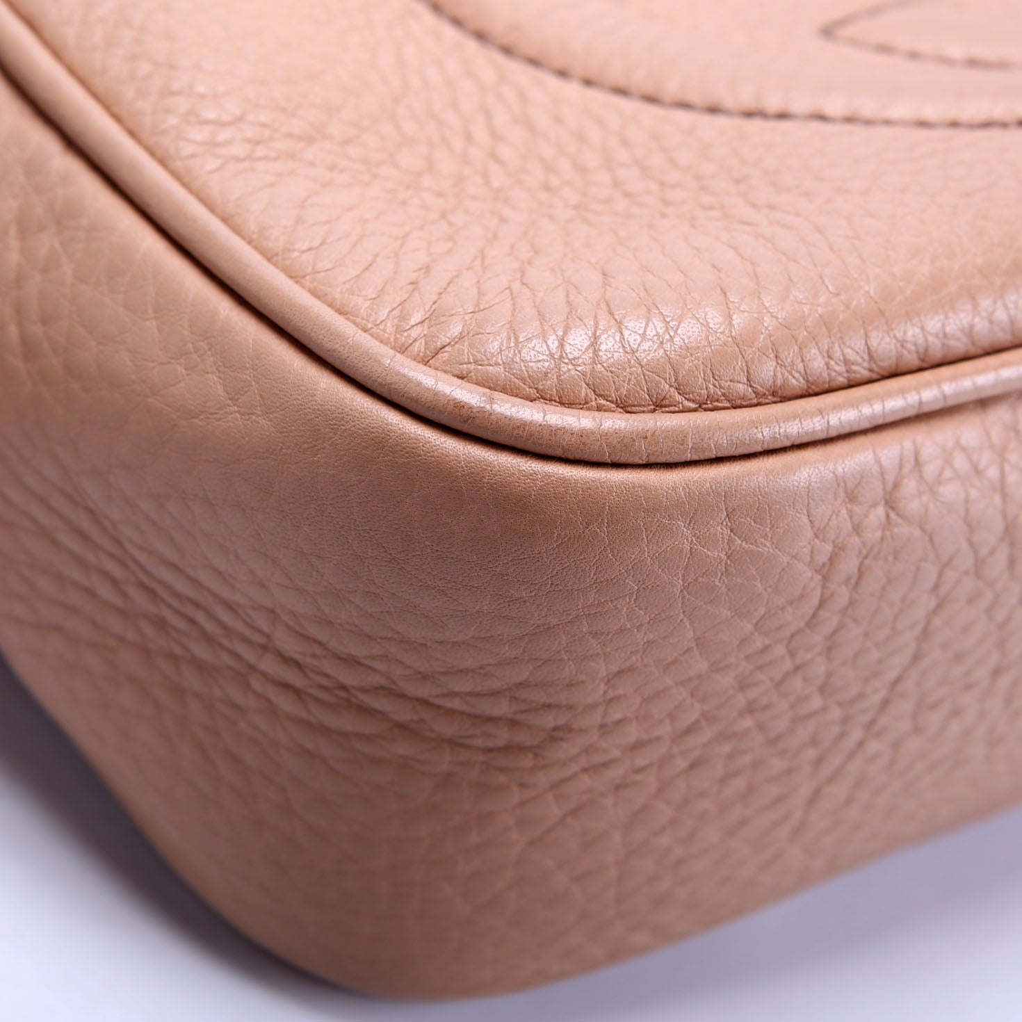 Gucci 308364 Soho Disco Crossbody Nude