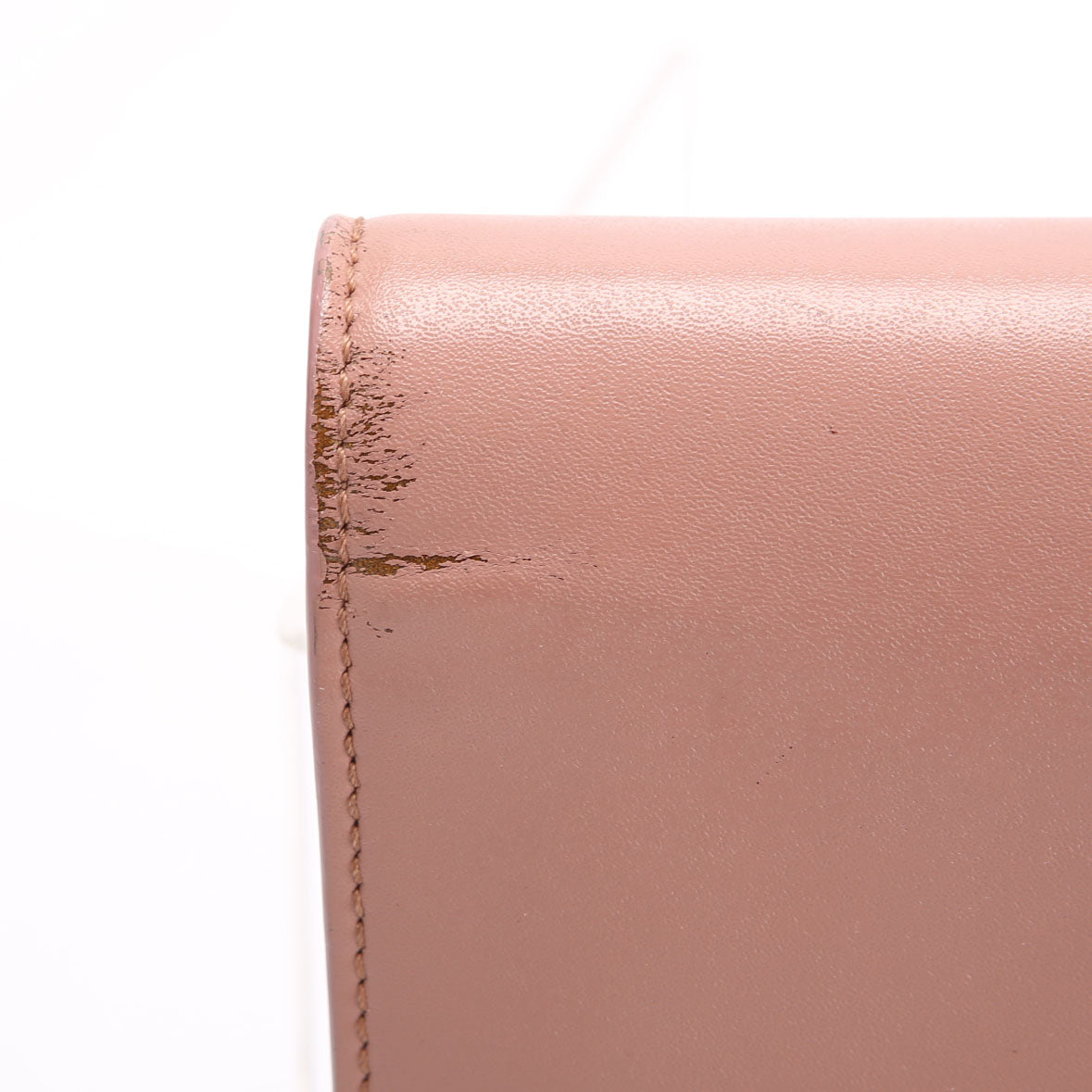 Fendi 8BS004 F is Fendi Wallet On Chain Mauve