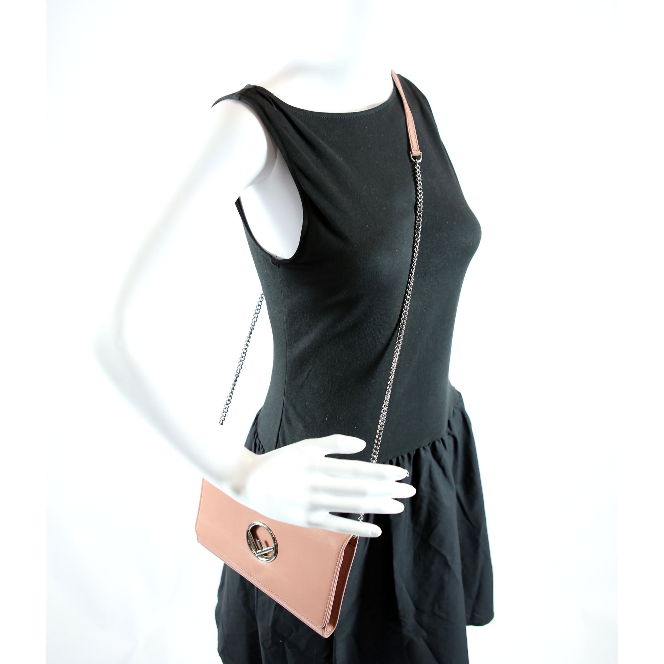 Fendi 8BS004 F is Fendi Wallet On Chain Mauve