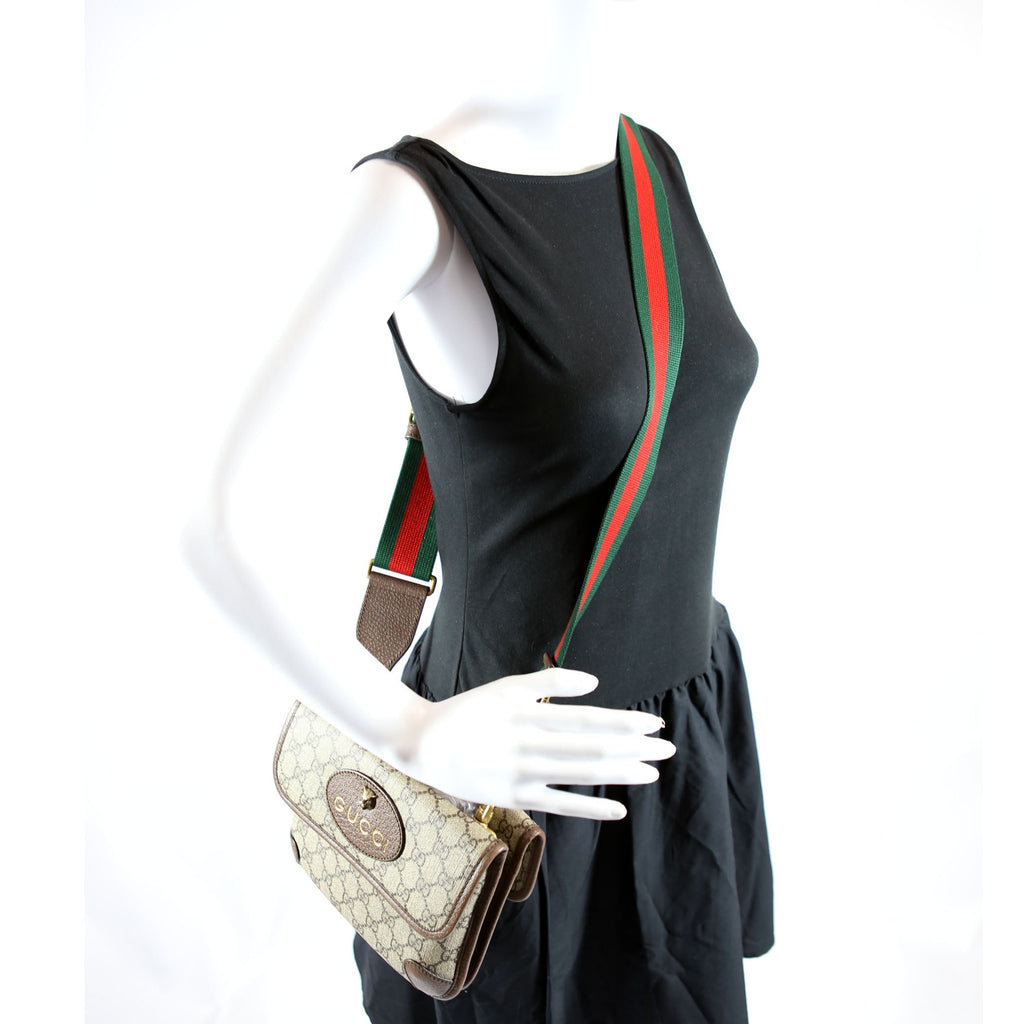 Gucci 501050 GG Supreme Neo Messenger Small