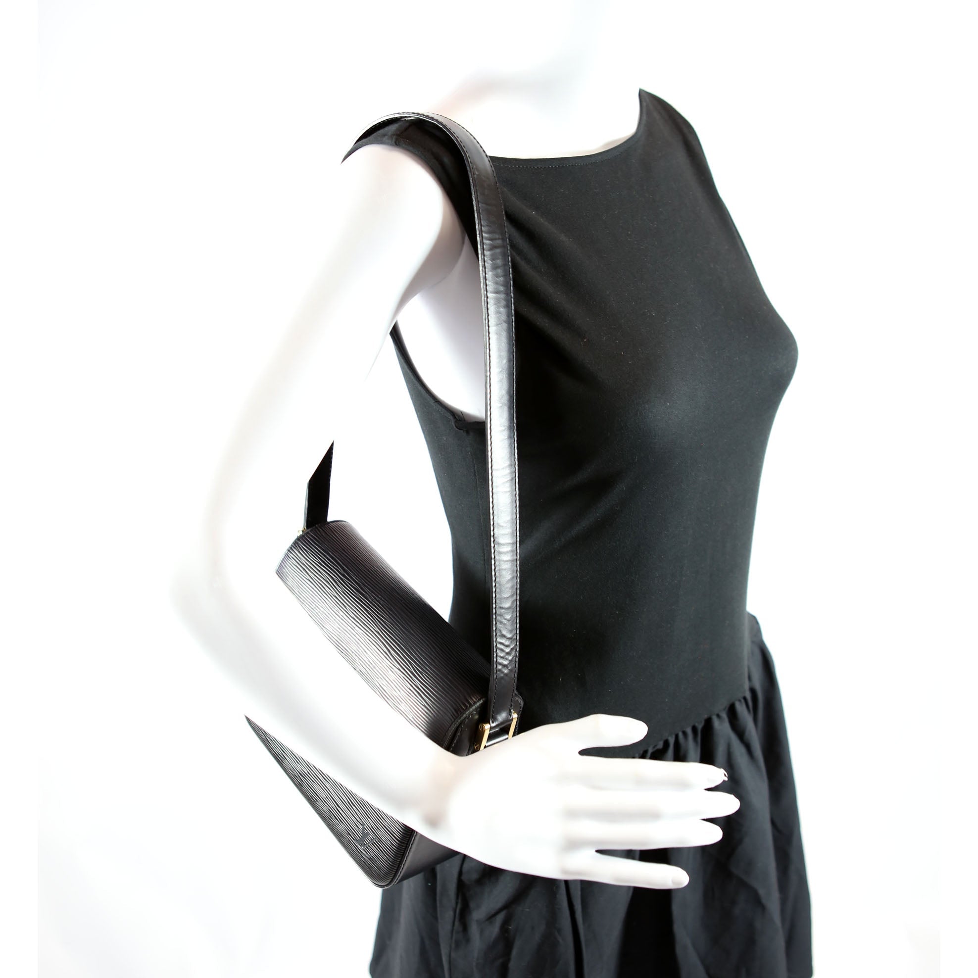 Buci Epi Black