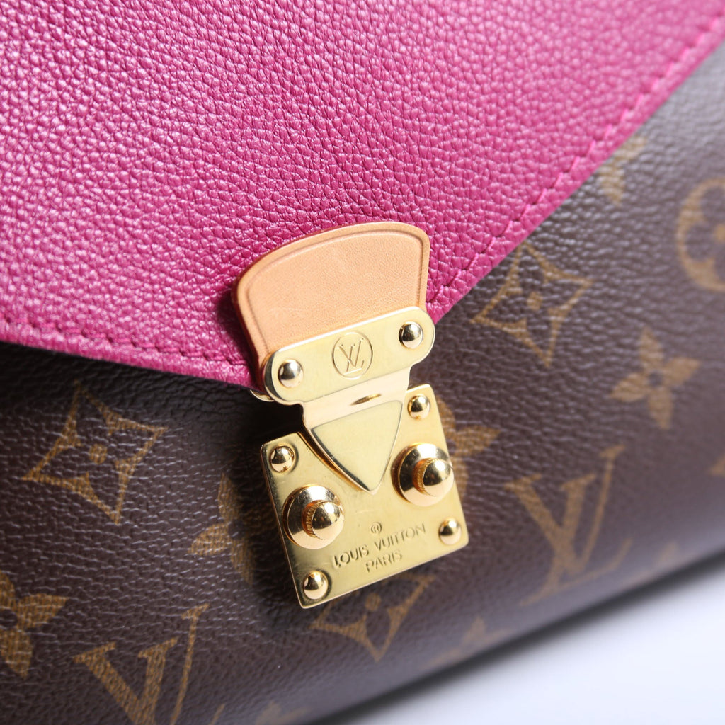 Pallas Chain Monogram Purple