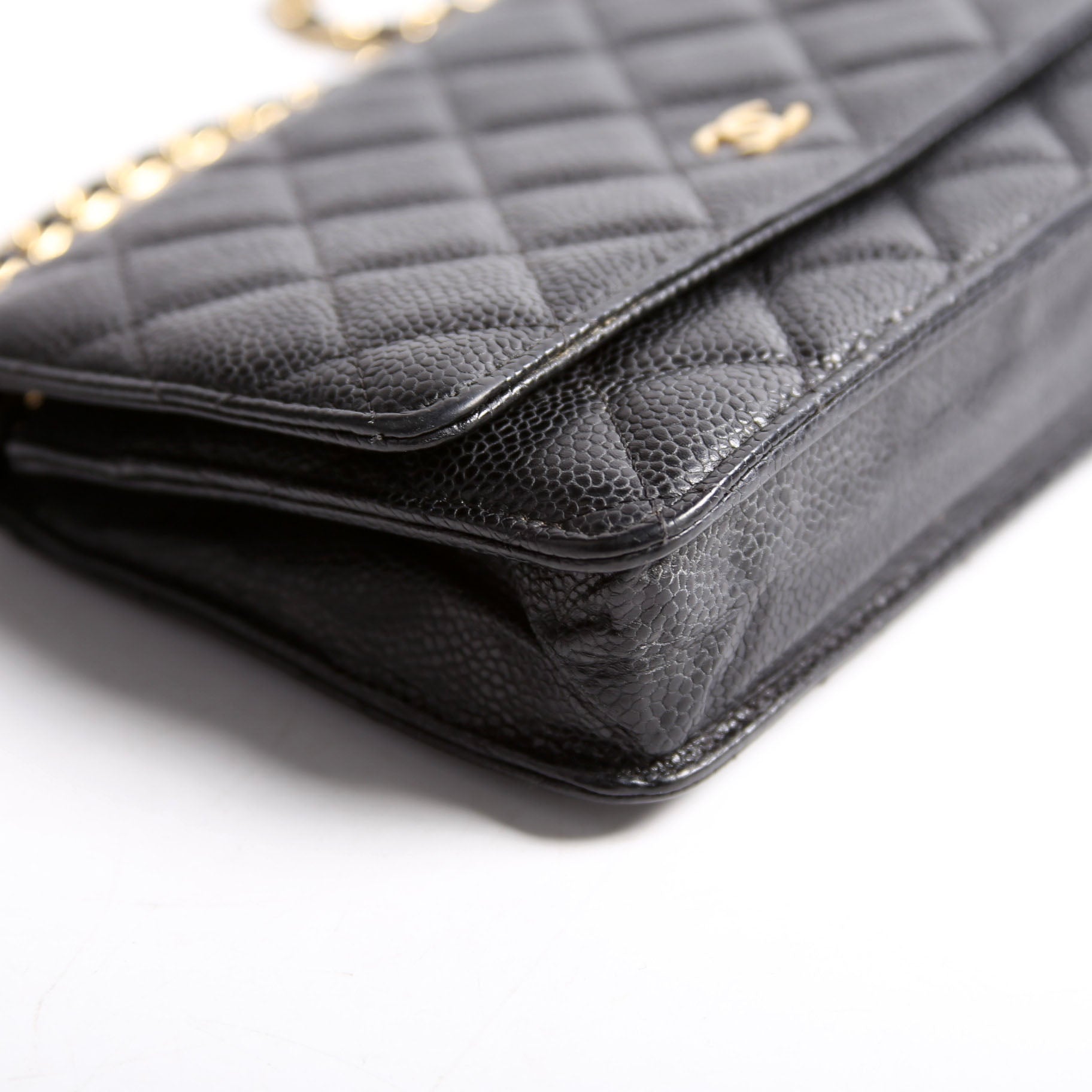 Wallet on Chain Classic Quilted Caviar Black