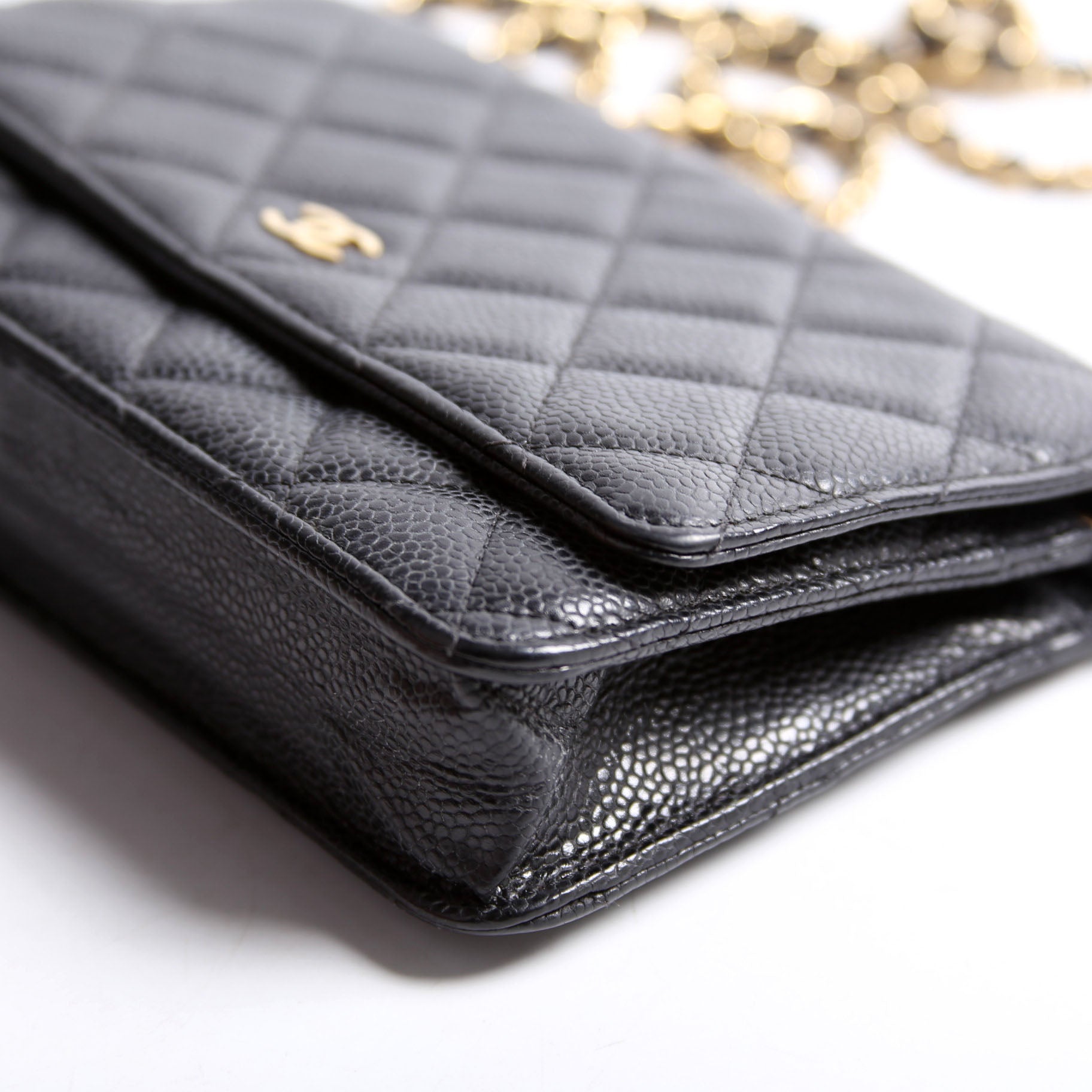 Wallet on Chain Classic Quilted Caviar Black