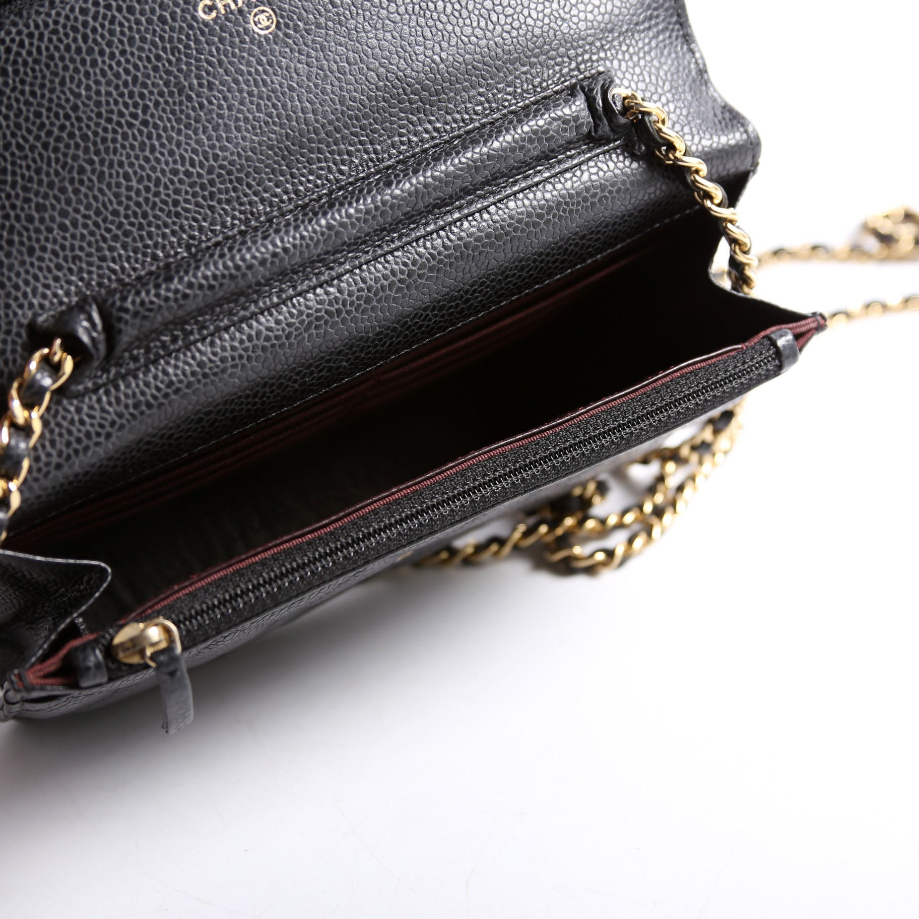 Wallet on Chain Classic Quilted Caviar Black