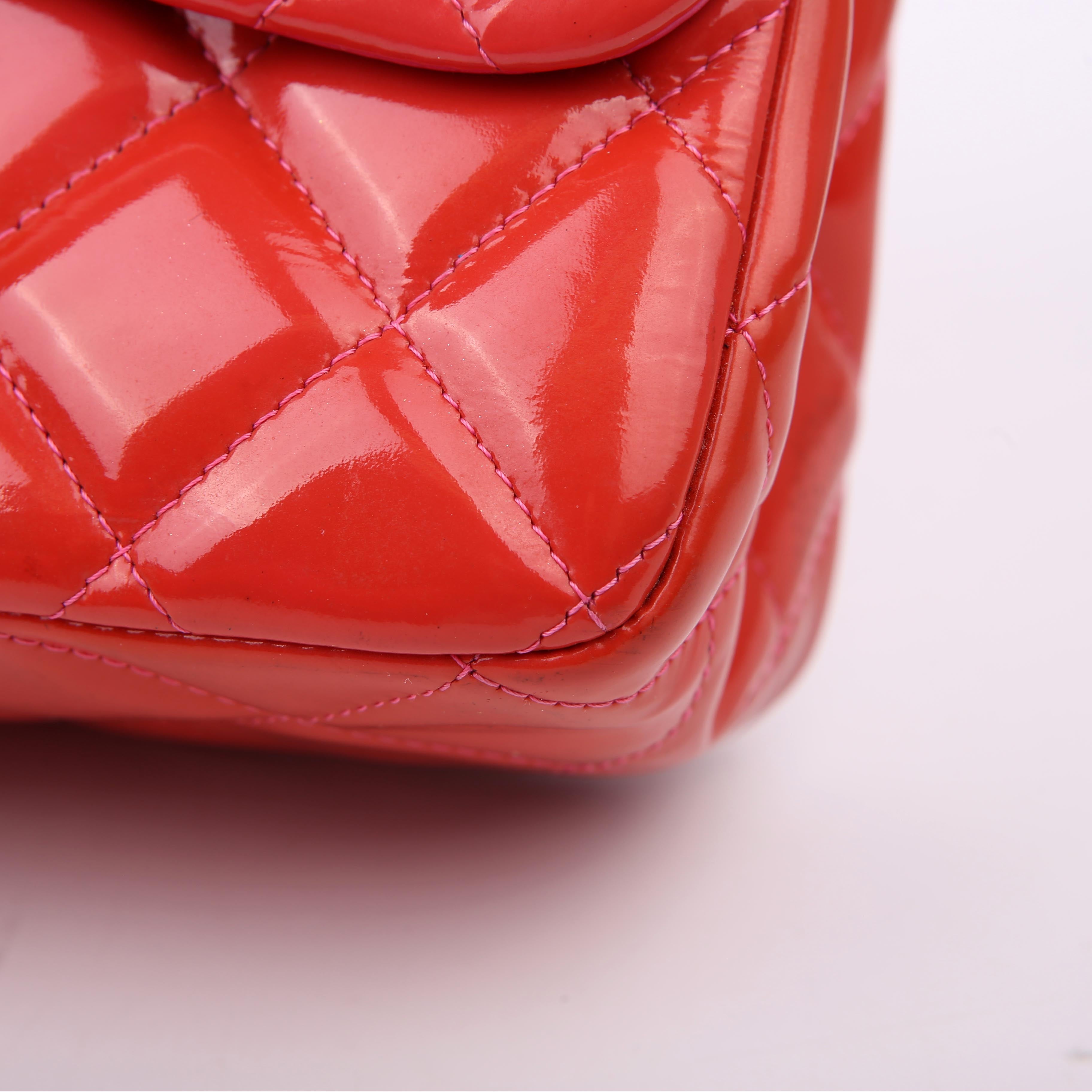 Classic Flap Jumbo Patent Red/Pink