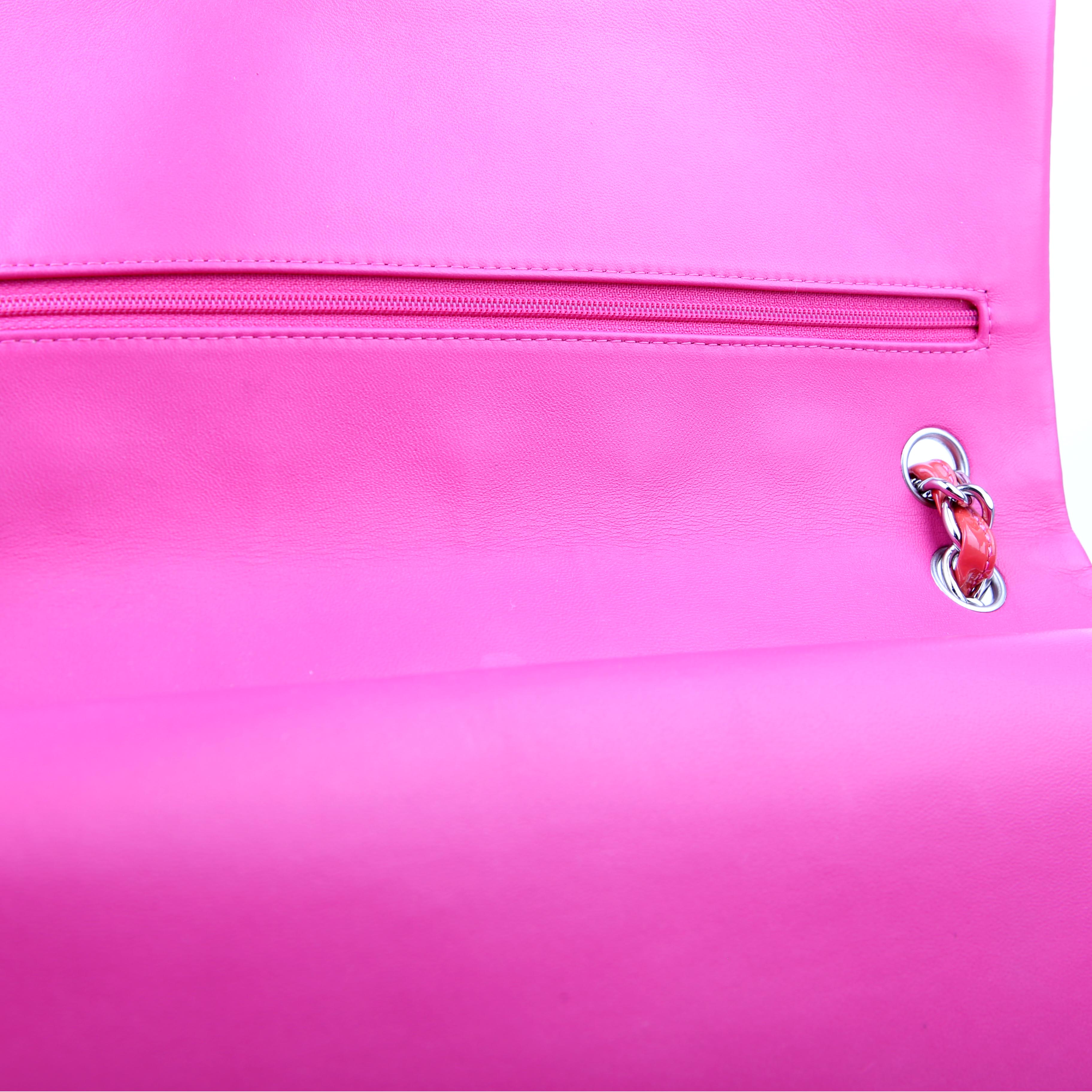 Classic Flap Jumbo Patent Red/Pink