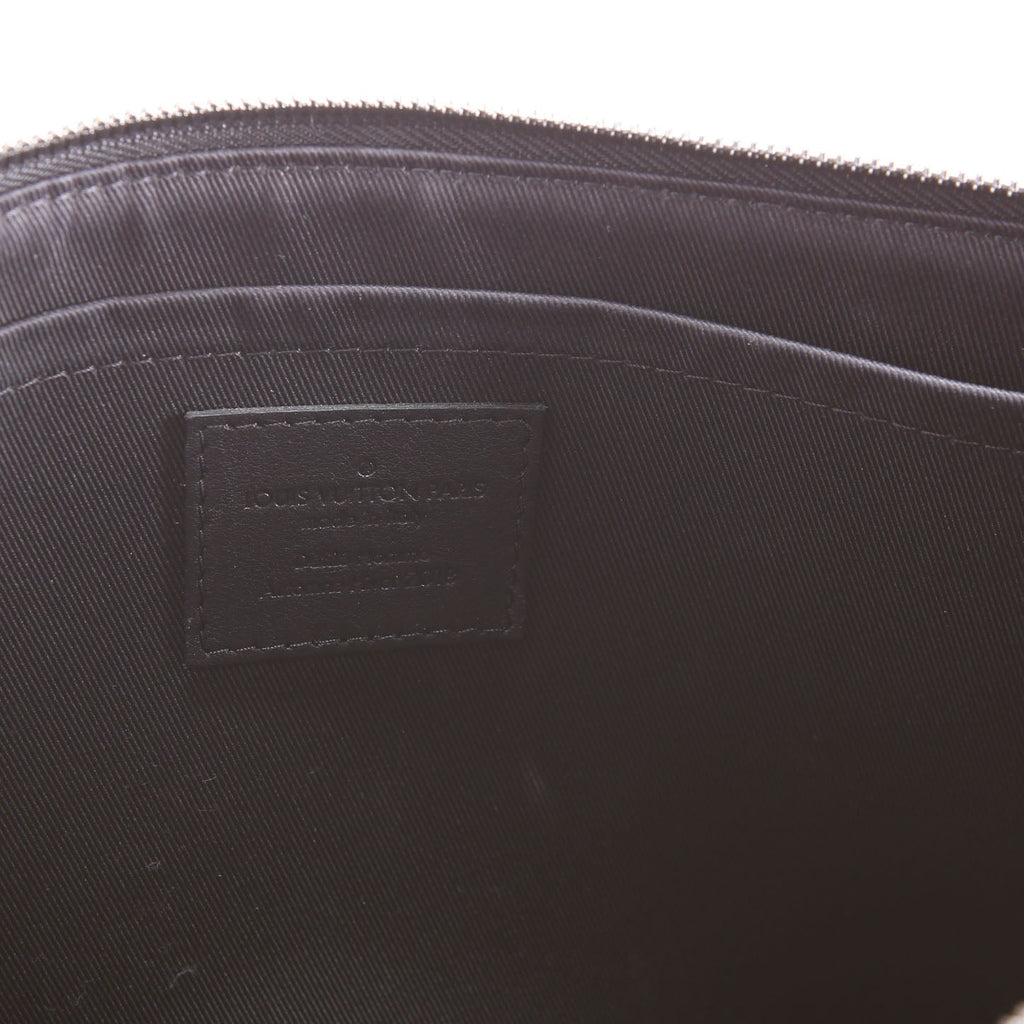 Pochette Cosmo Leather Black