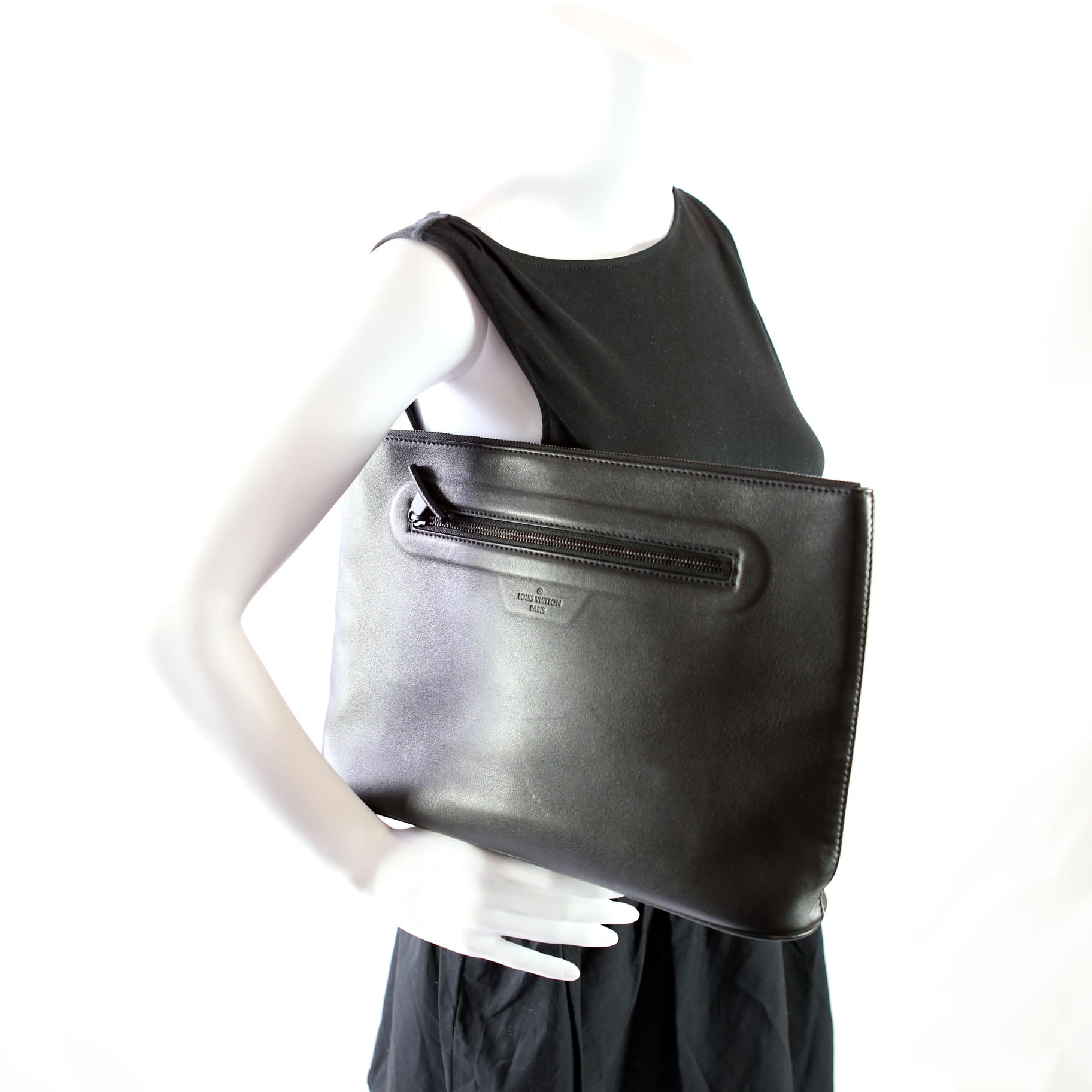 Pochette Cosmo Leather Black