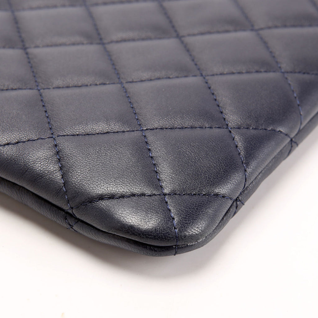 O Case Medium Lambskin Blue