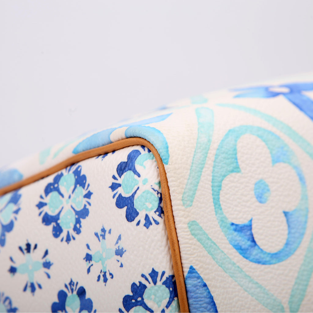 Speedy 25 Bandouliere Tiles By the Pool Blue
