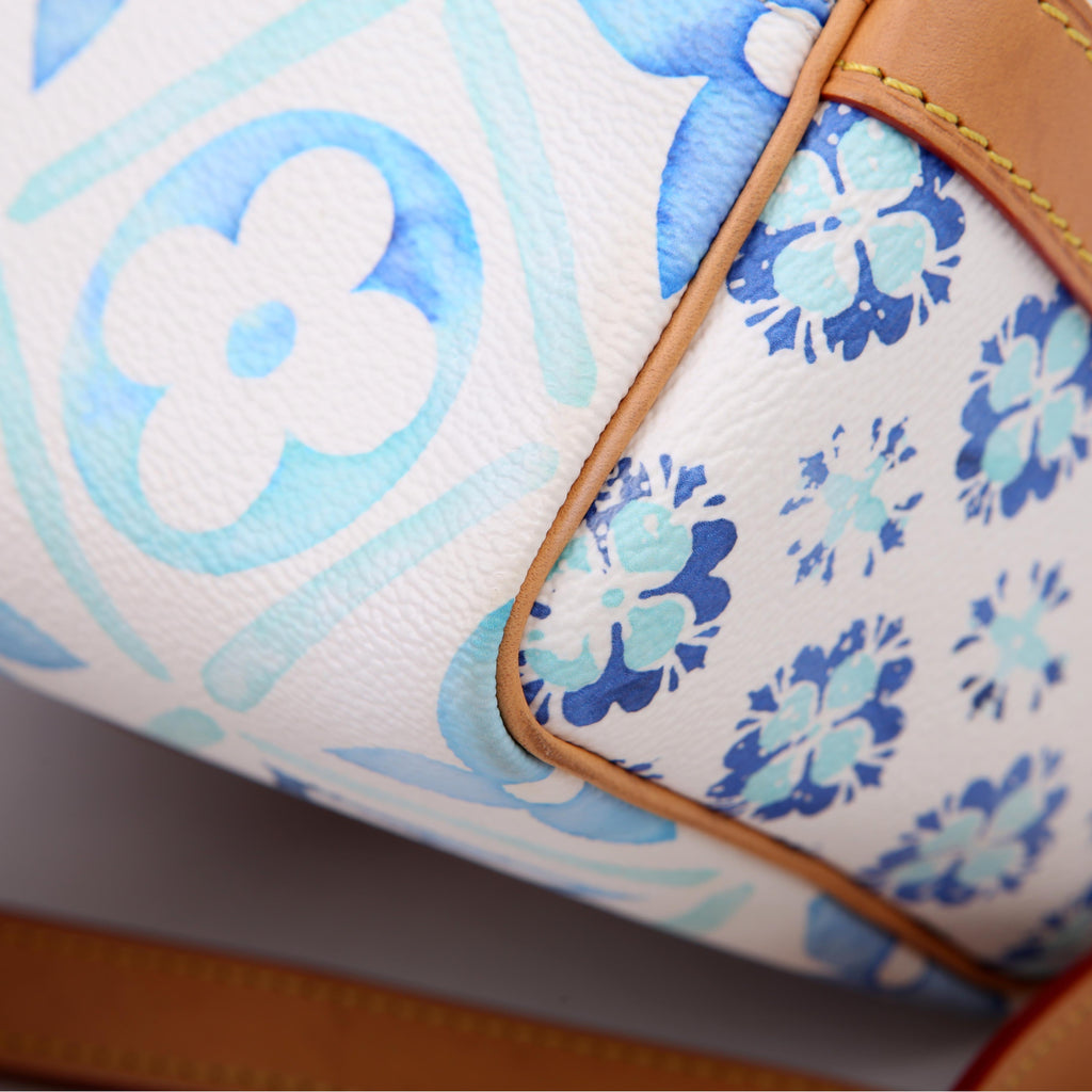 Speedy 25 Bandouliere Tiles By the Pool Blue