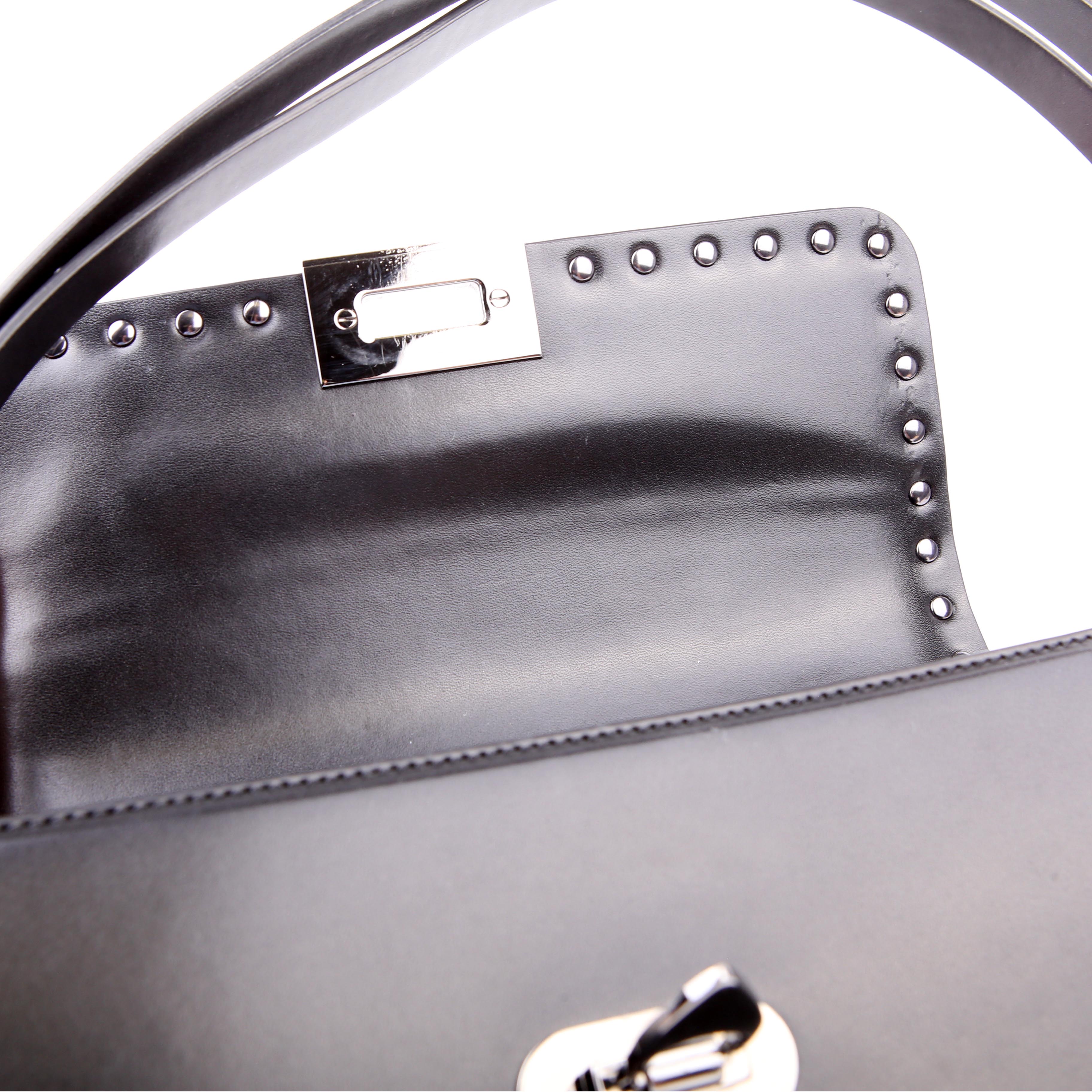Rockstud23 East-West Shoulder Bag Black