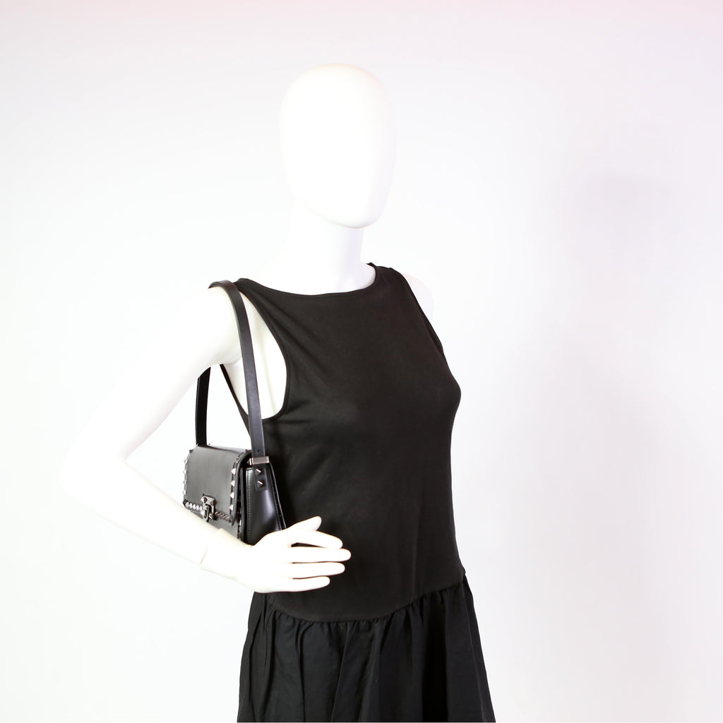 Rockstud23 East-West Shoulder Bag Black
