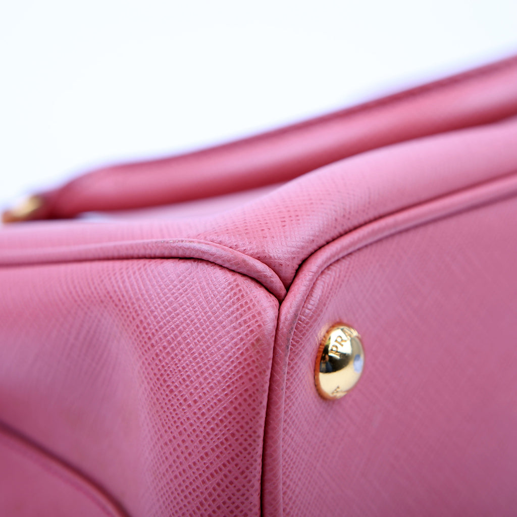 Prada Saffiano Galleria Small Pink