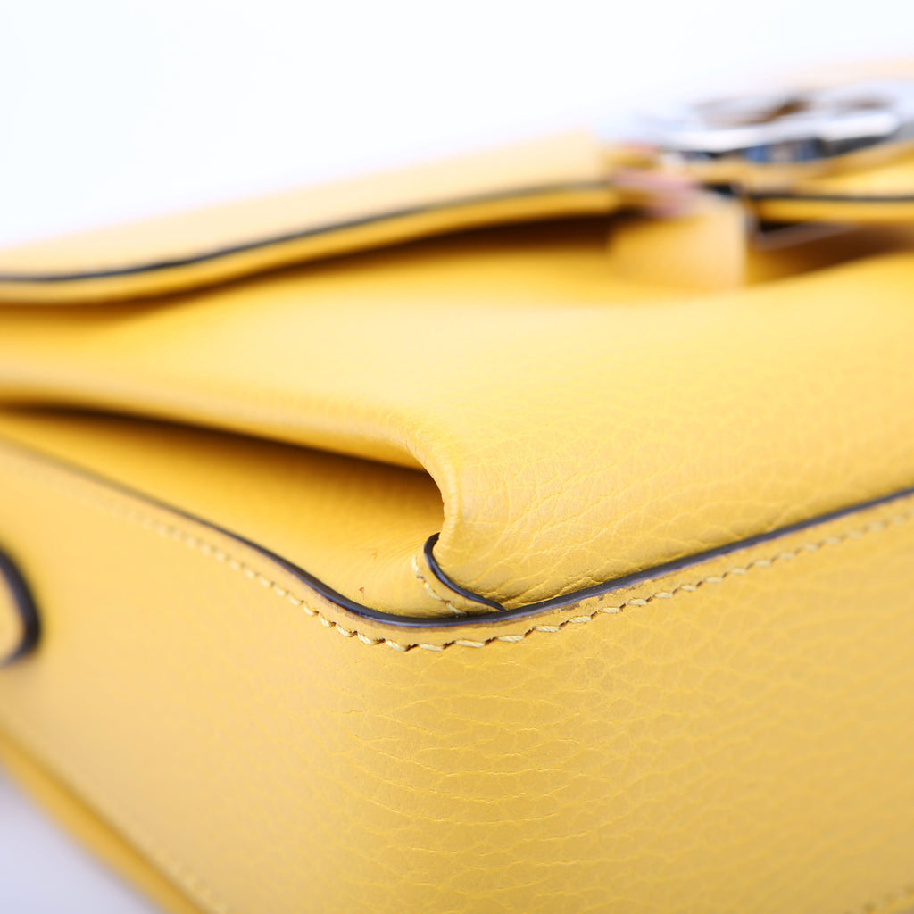 Gucci 607720 Interlocking Small Crossbody Yellow