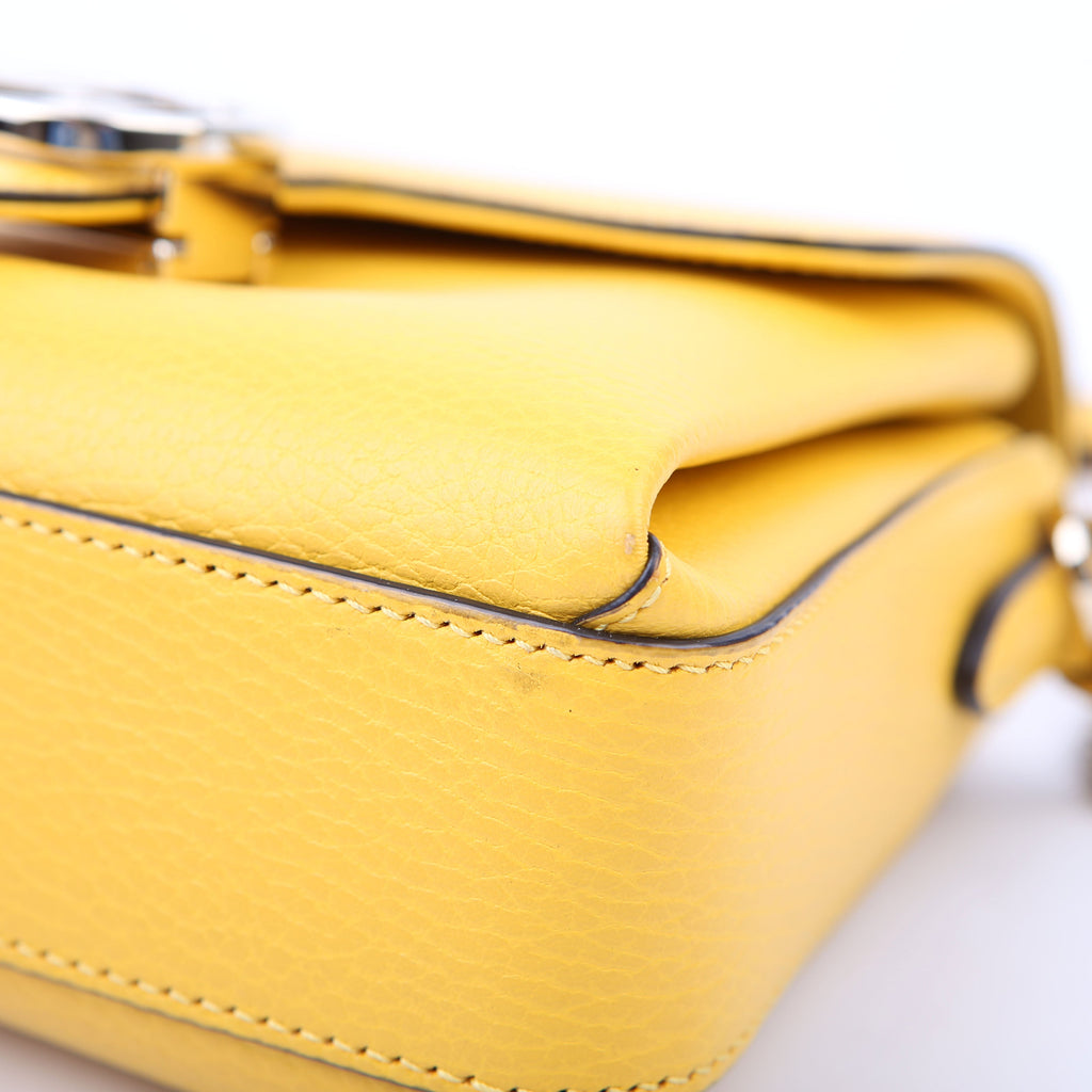 Gucci 607720 Interlocking Small Crossbody Yellow
