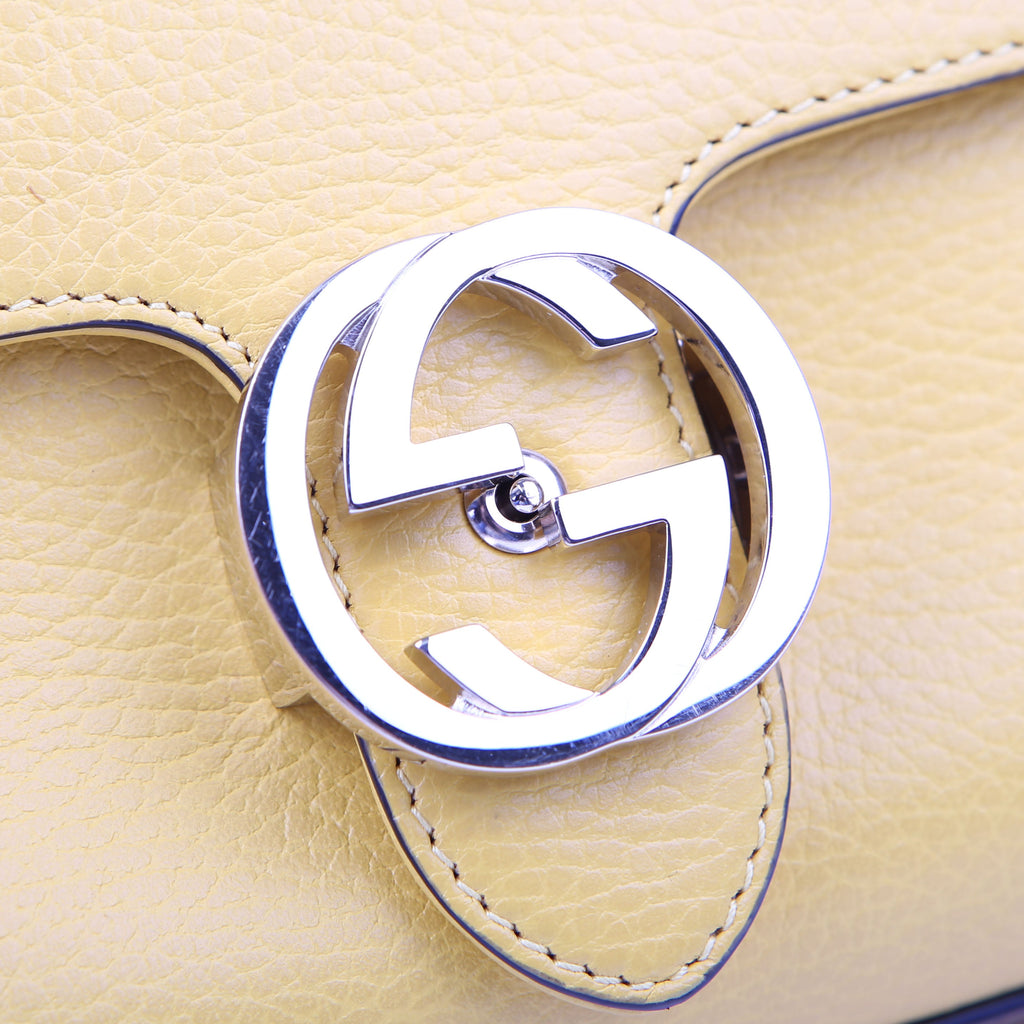 Gucci 607720 Interlocking Small Crossbody Yellow