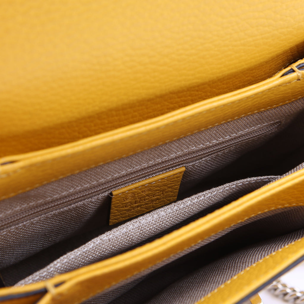 Gucci 607720 Interlocking Small Crossbody Yellow