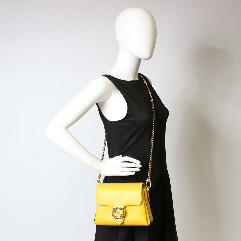 Gucci 607720 Interlocking Small Crossbody Yellow