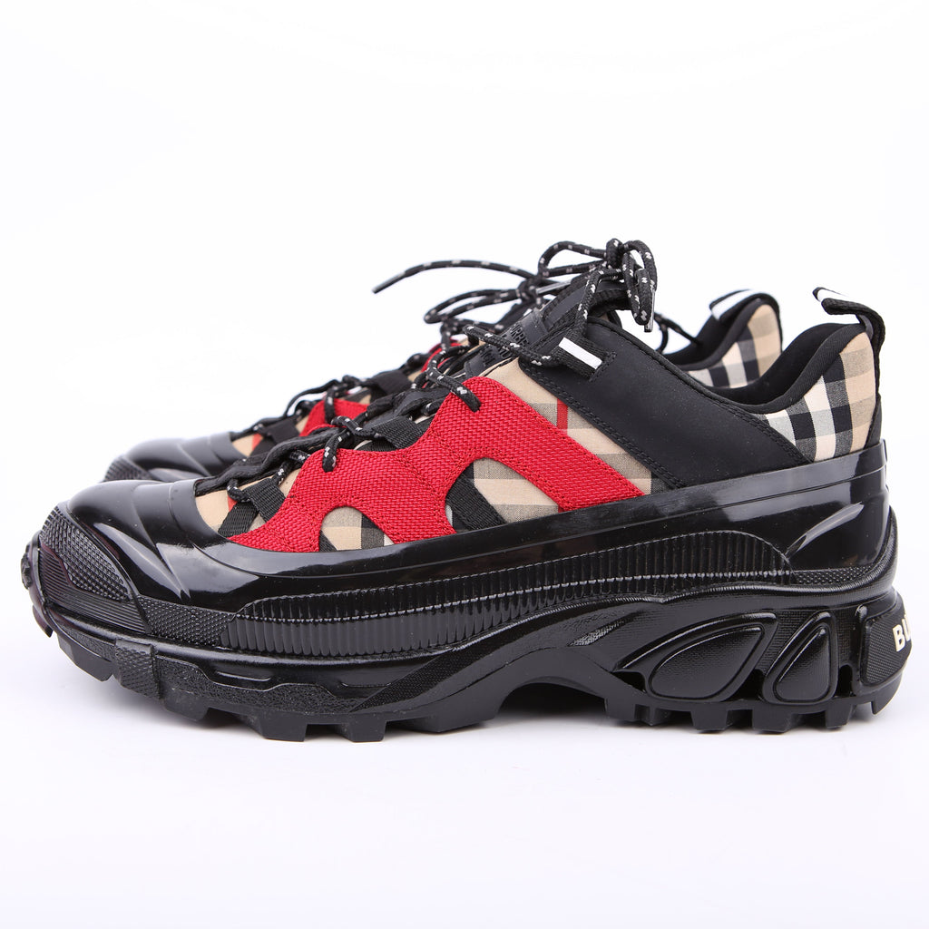 Arthur Check Sneakers Size 40 Black