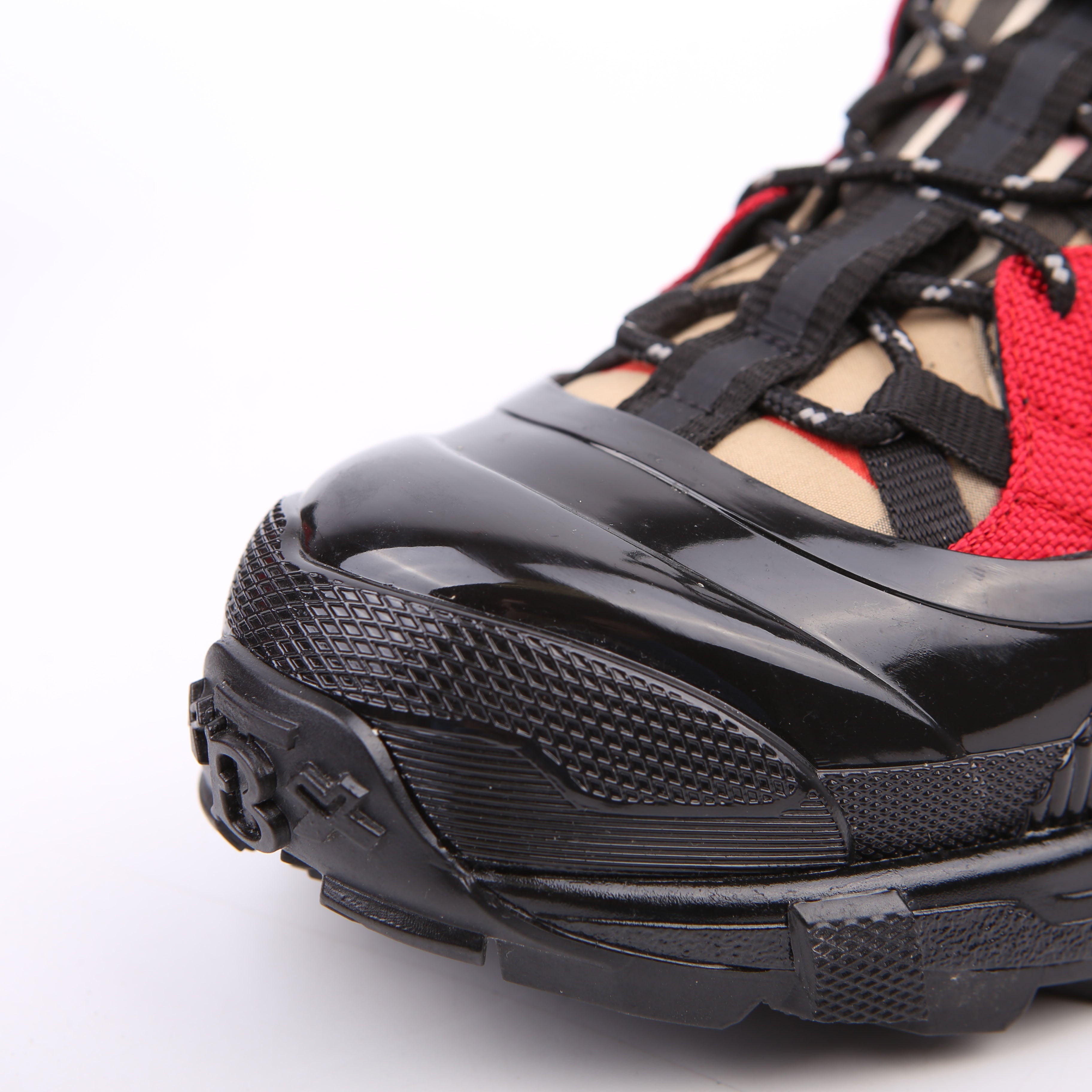 Arthur Check Sneakers Size 40 Black