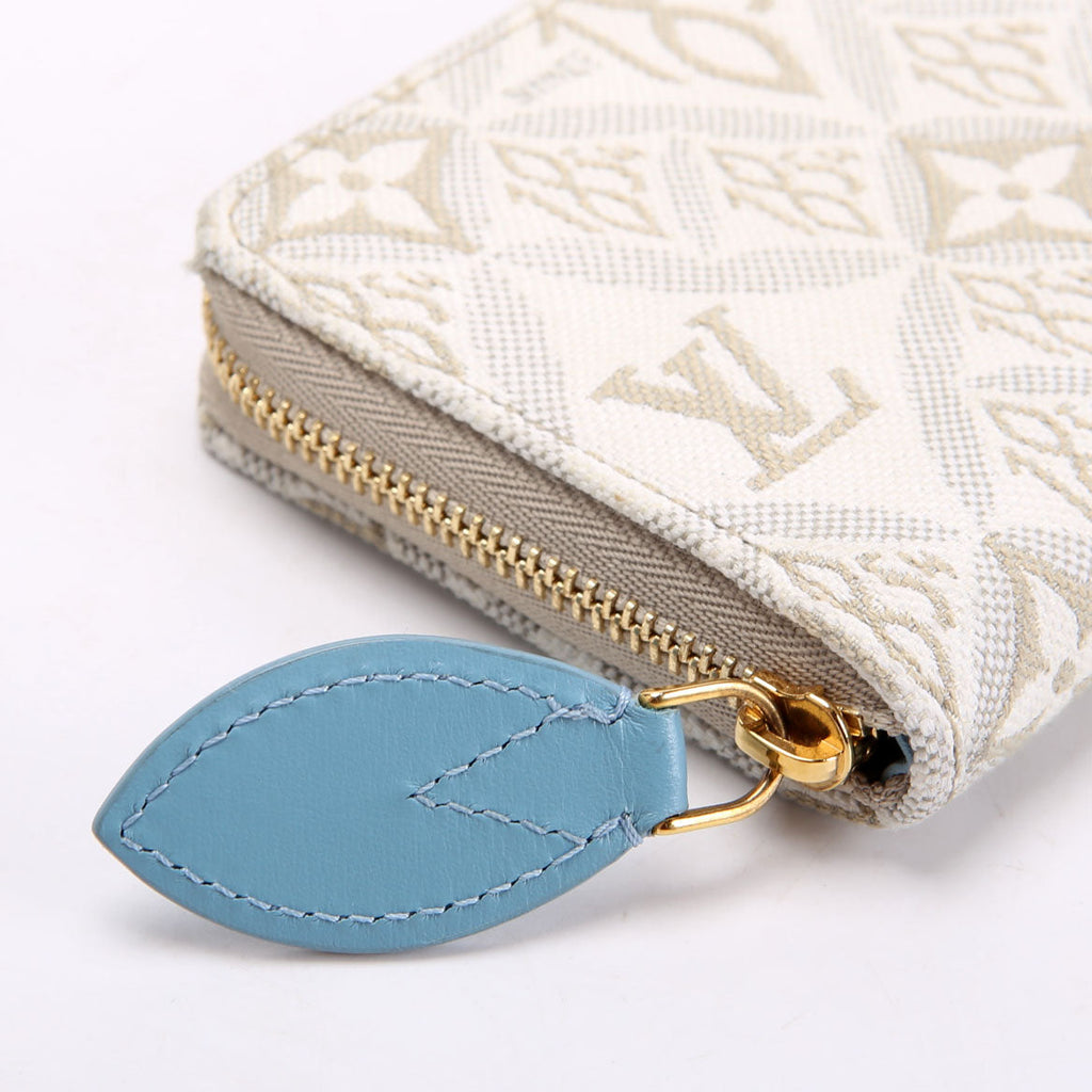 Zippy Coin Purse 1854 Jacquard
