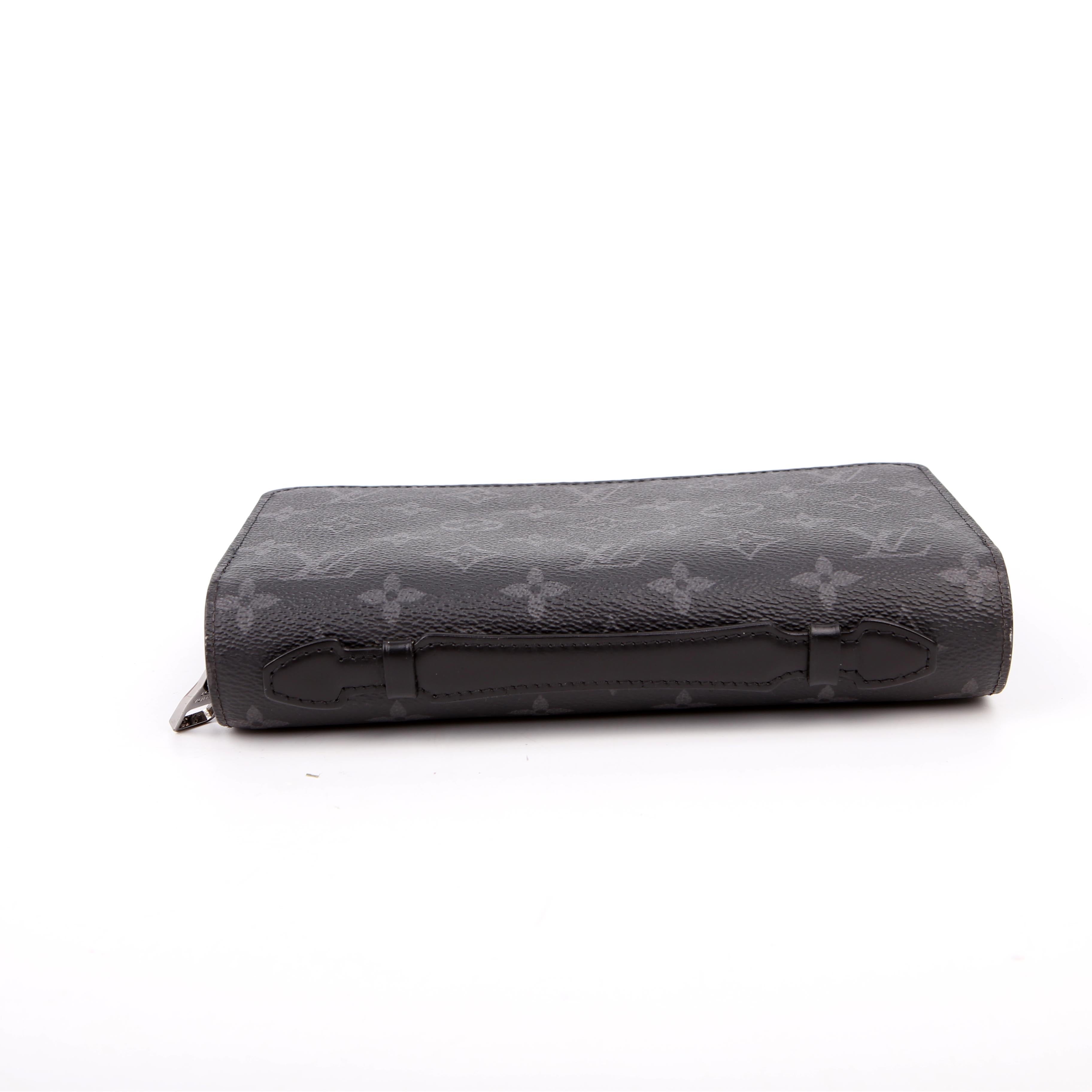 Zippy XL Monogram Eclipse