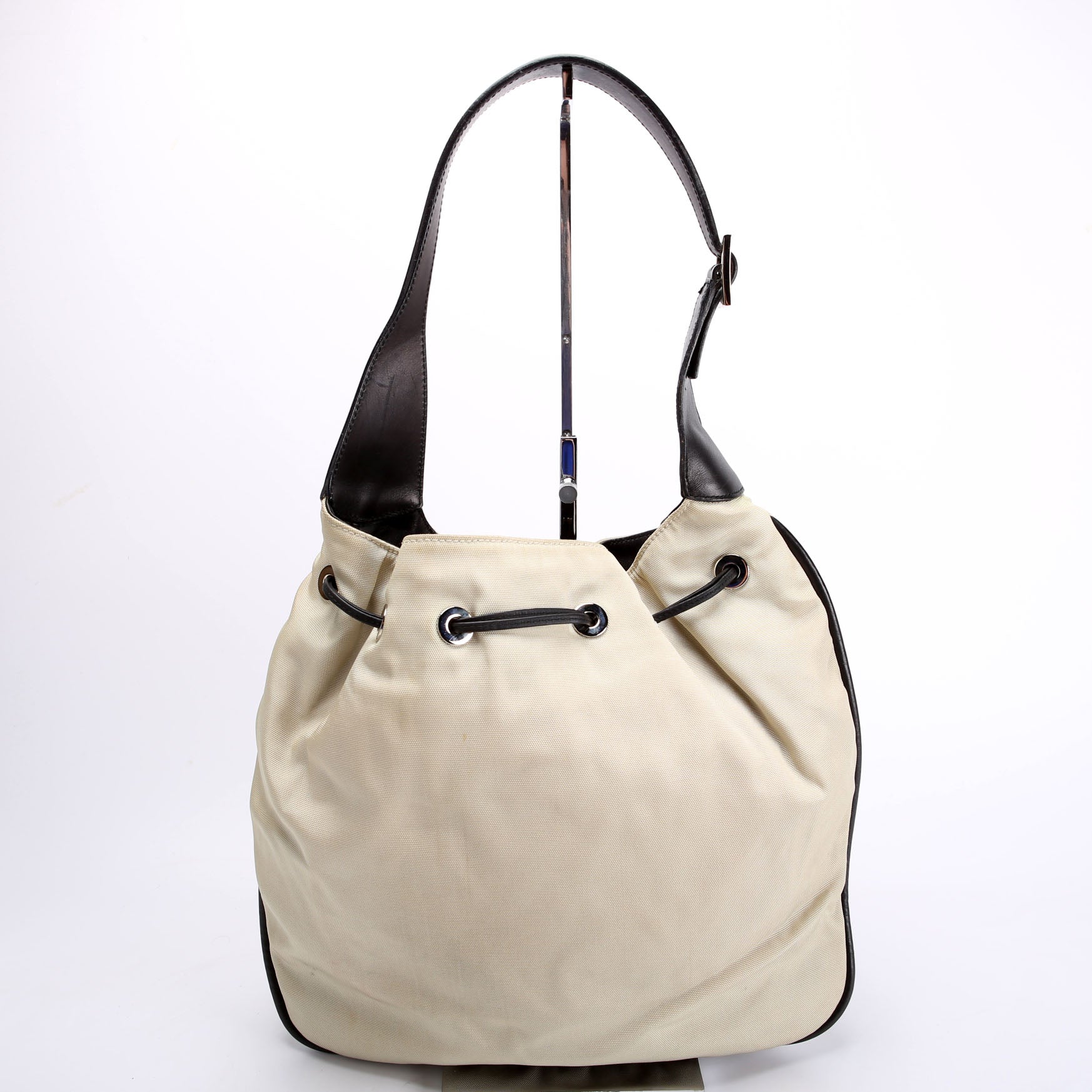 Gucci 001.0340 Jackie 1961 Drawstring Hobo Nylon Beige/Black