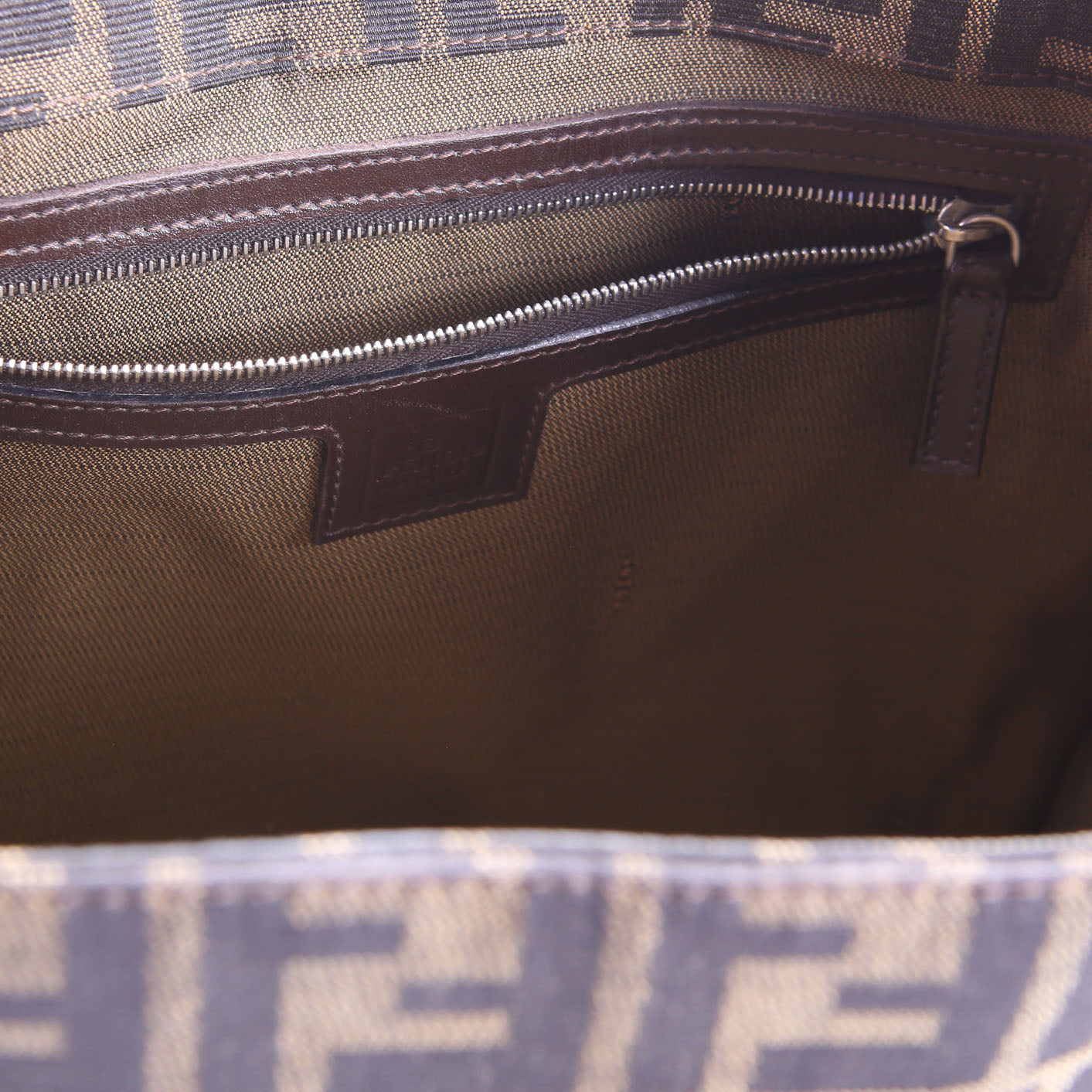 Mama Baguette Tote Brown