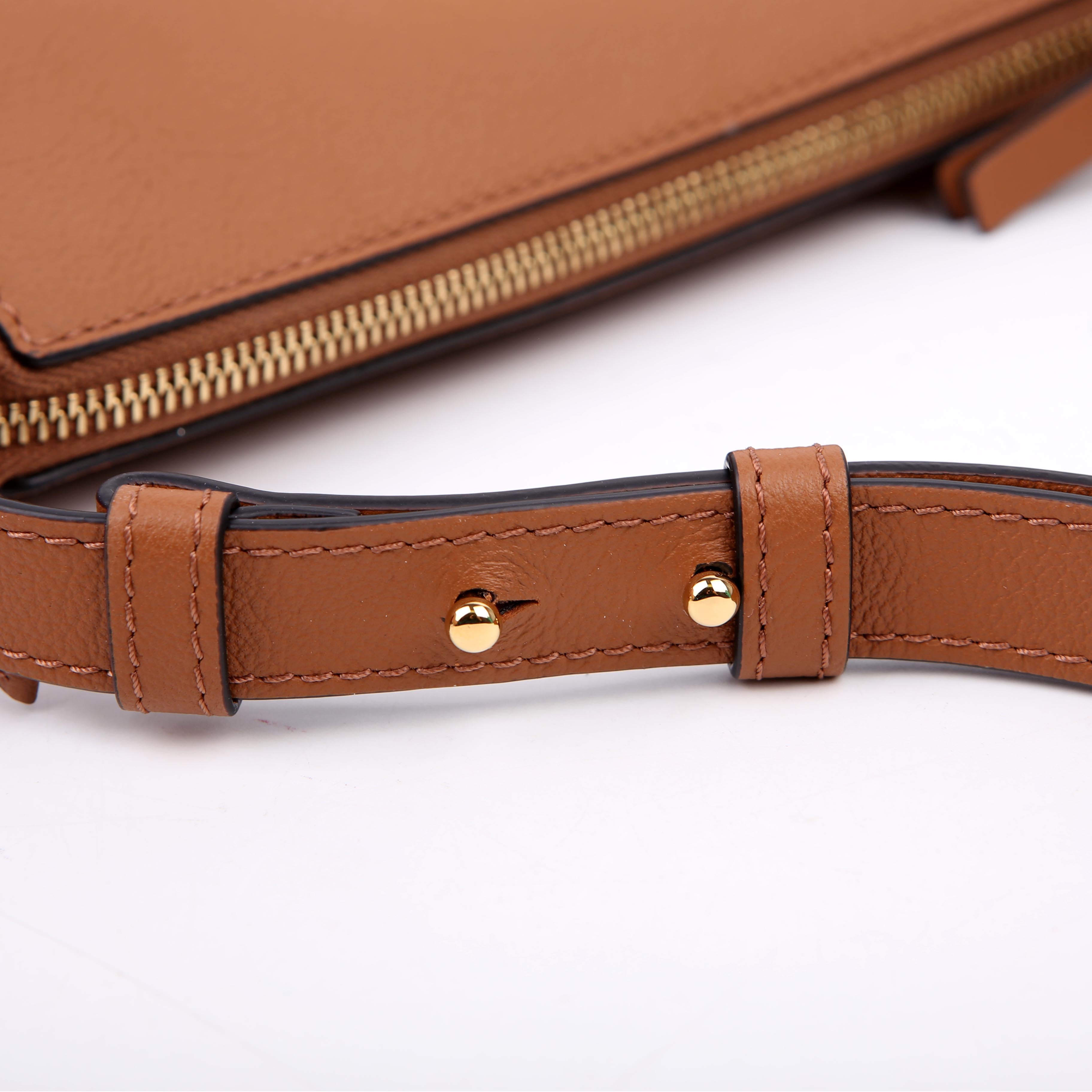 La Medusa Shoulder Bag