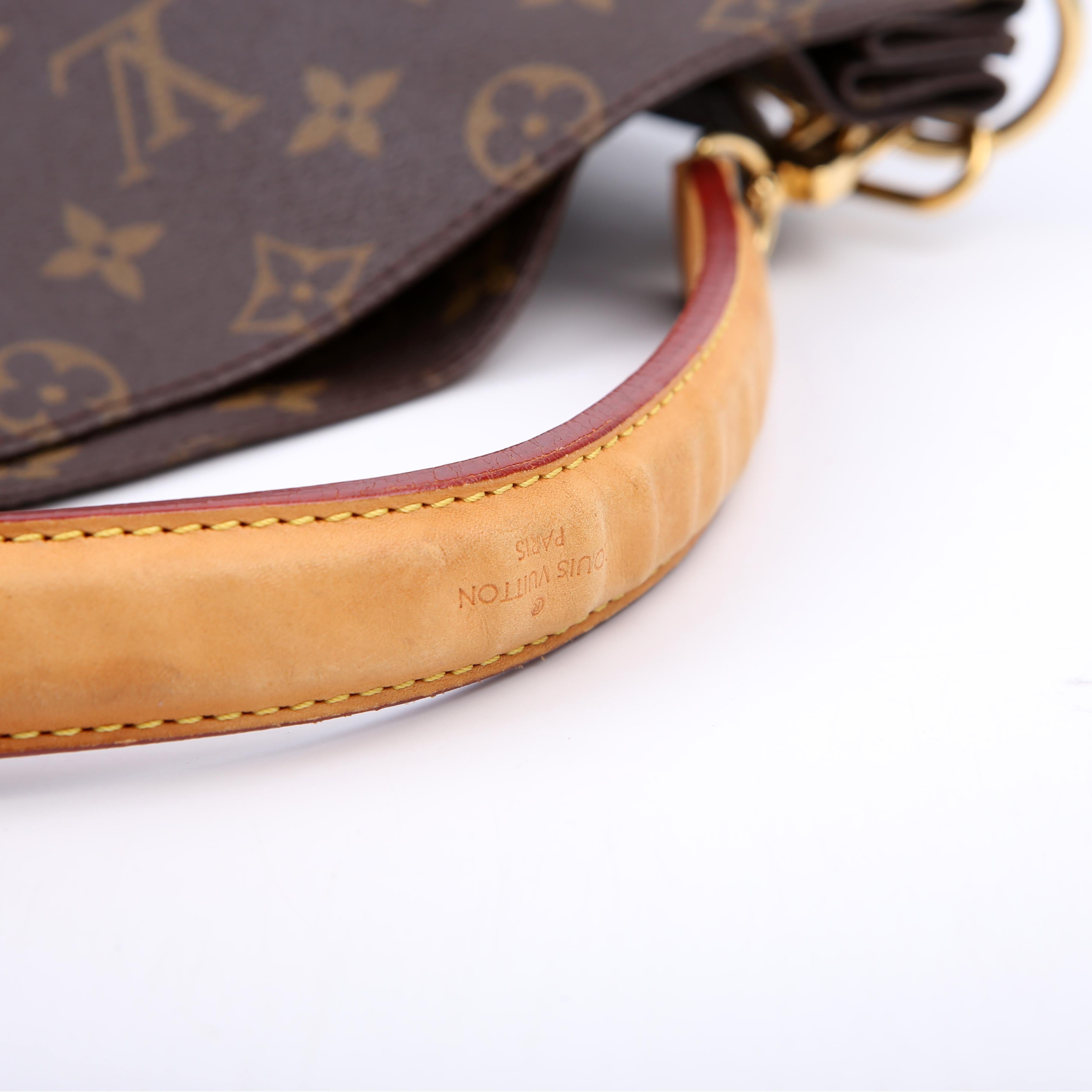 Metis Shoulder Monogram