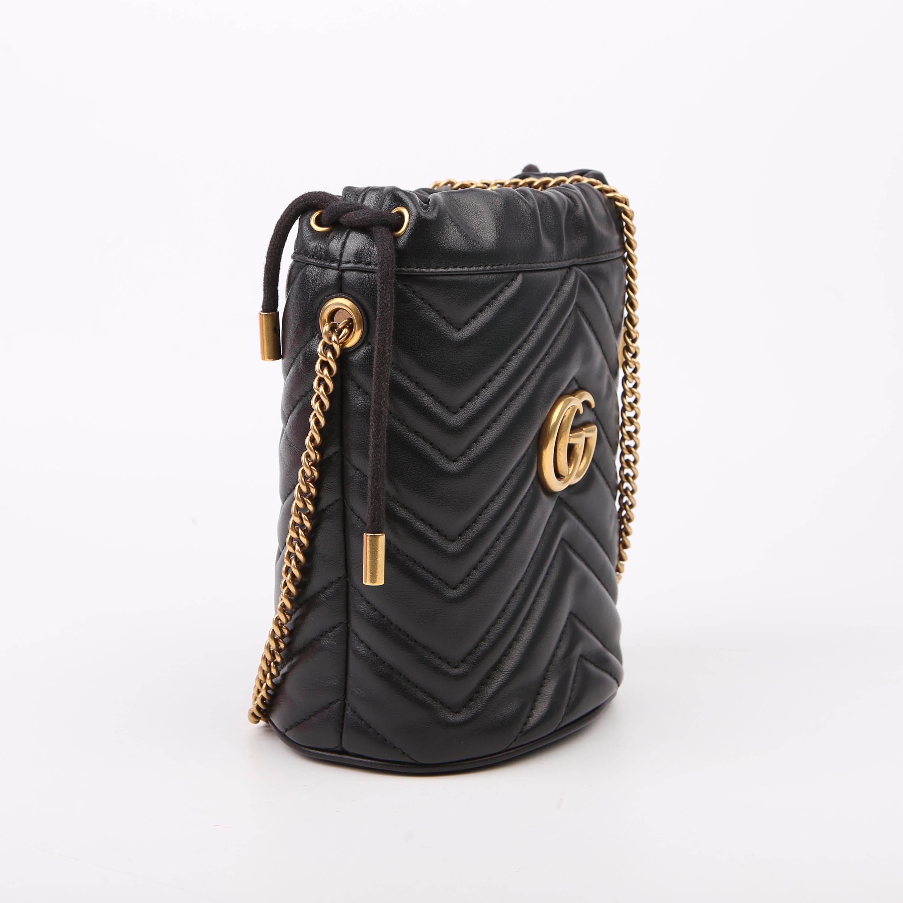 575163 Marmont Mini Bucket Black