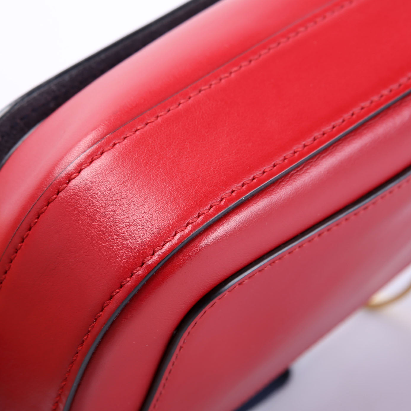Pionnere Shoulder Bag Red