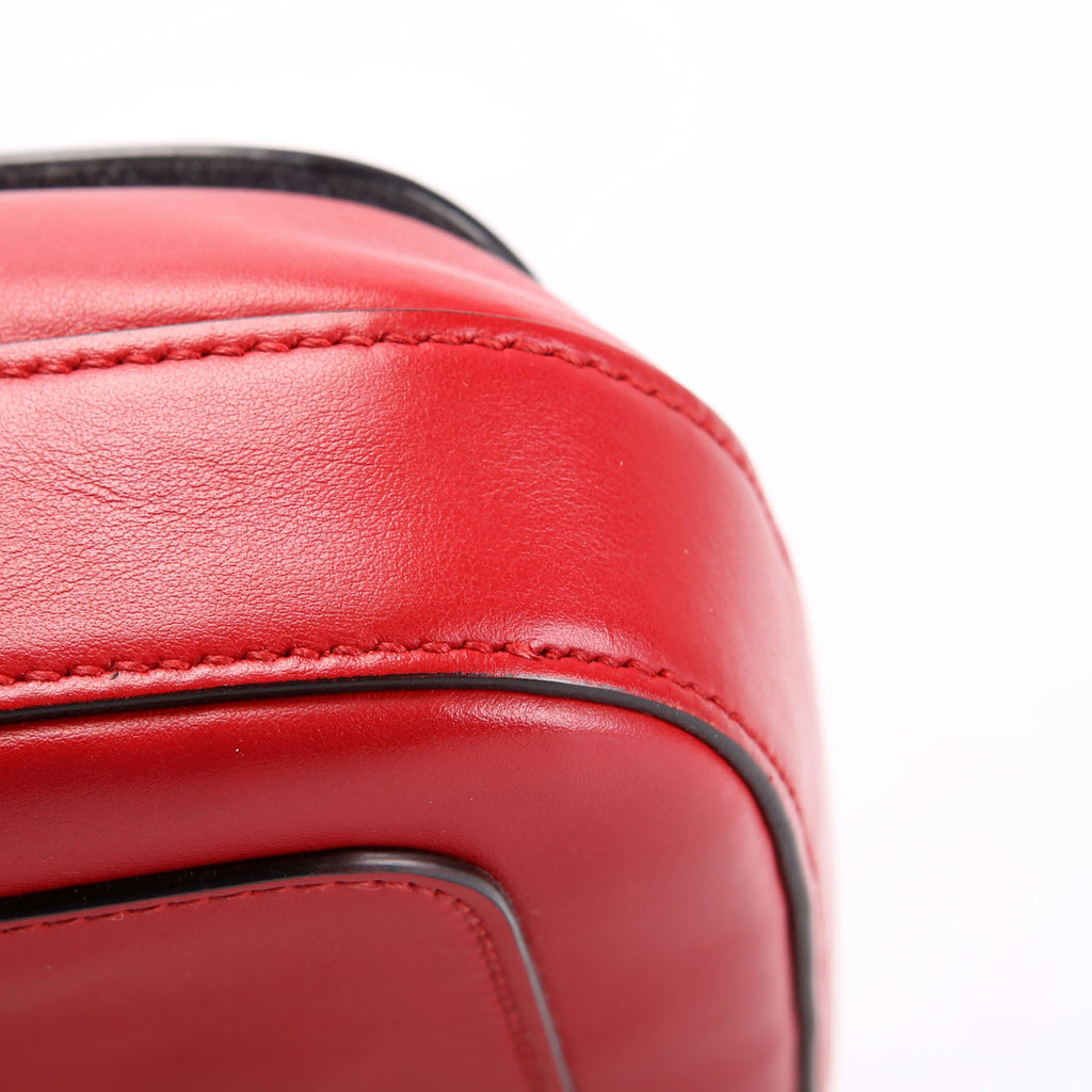 Pionnere Shoulder Bag Red