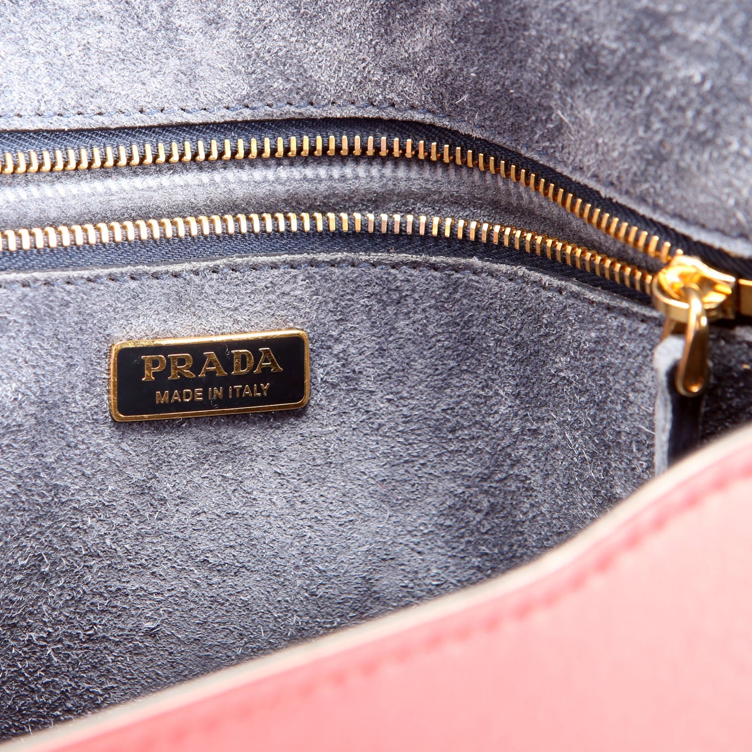 Pionnere Shoulder Bag Red