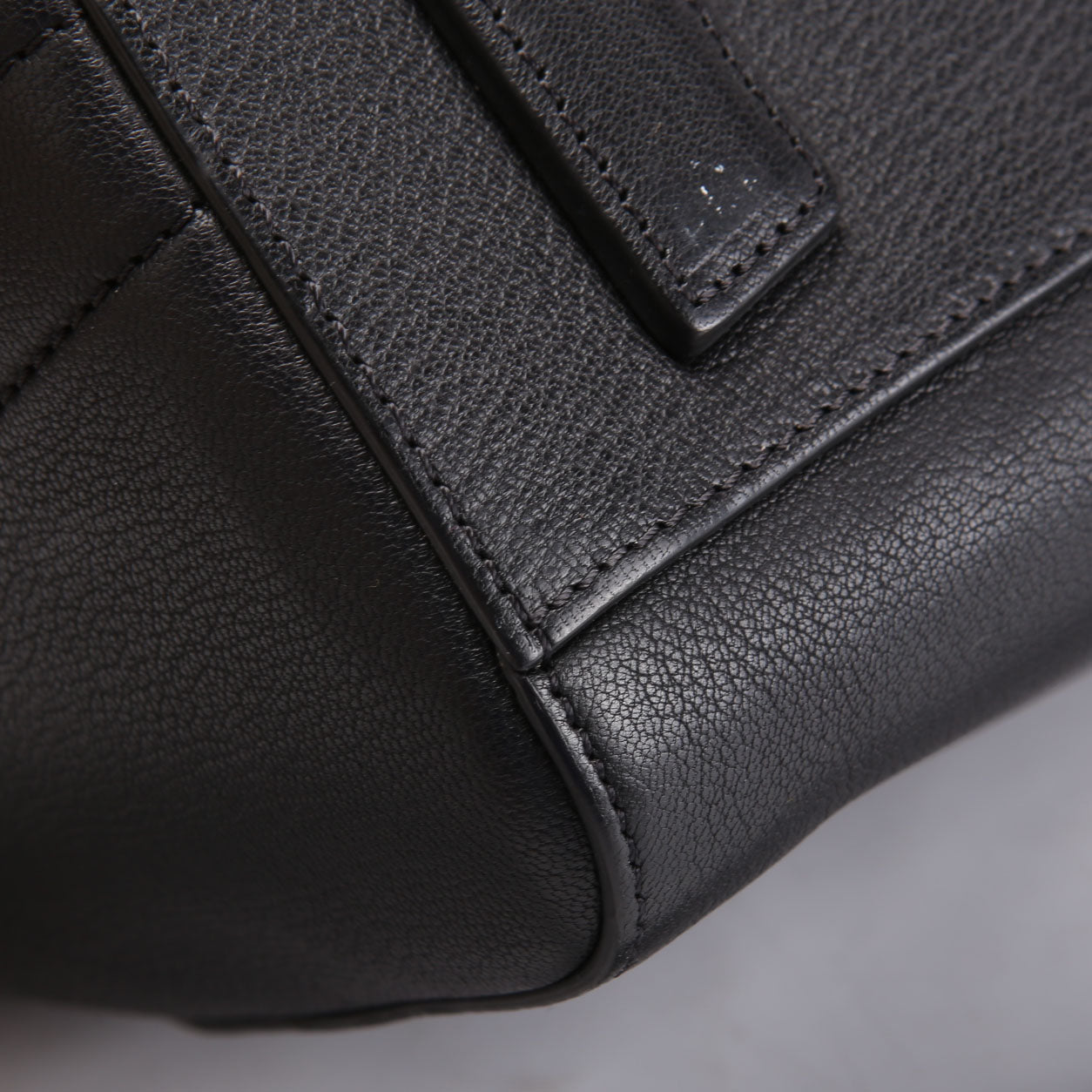 Antigona Satchel Small Black