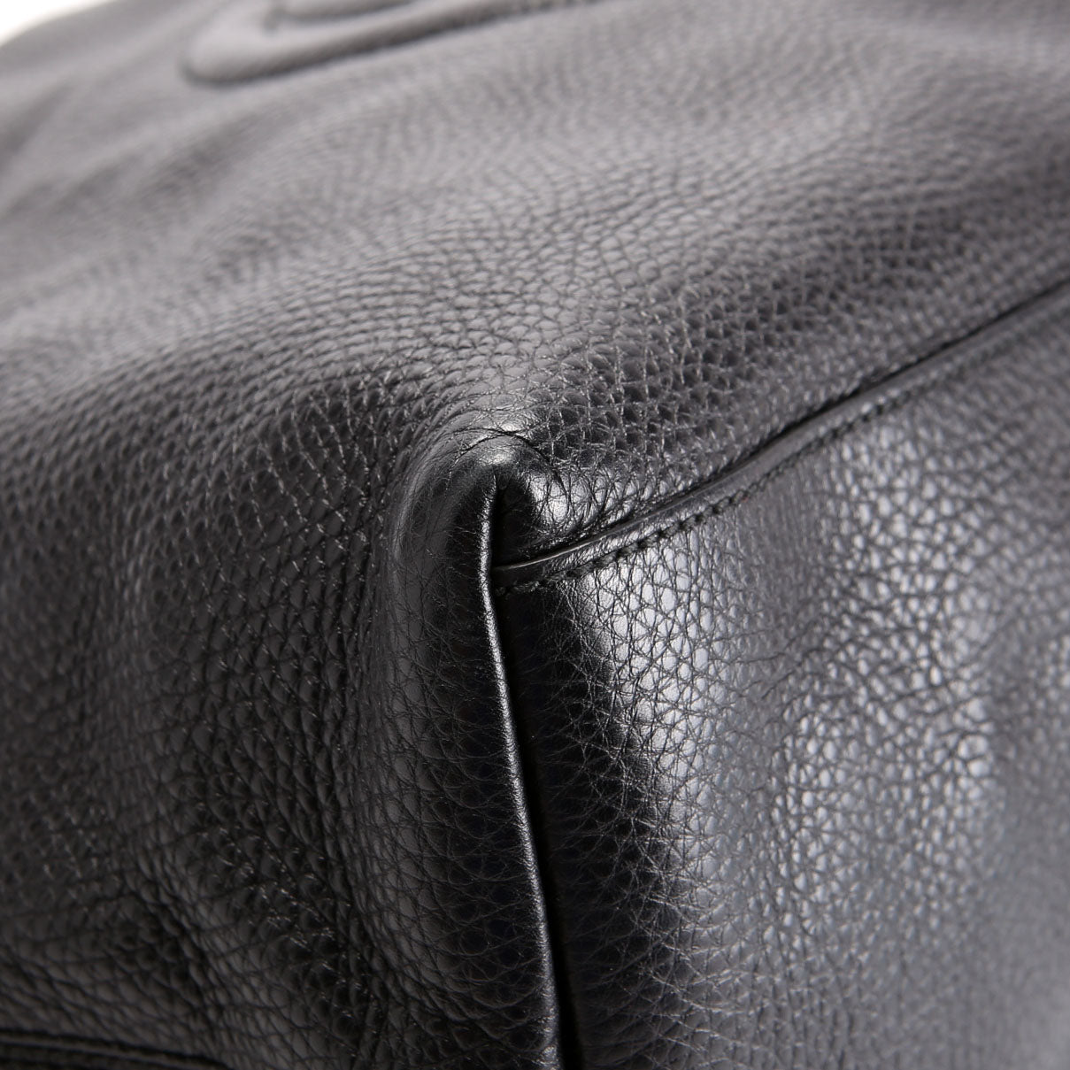 310306 Soho Leather Shoulder Large Black