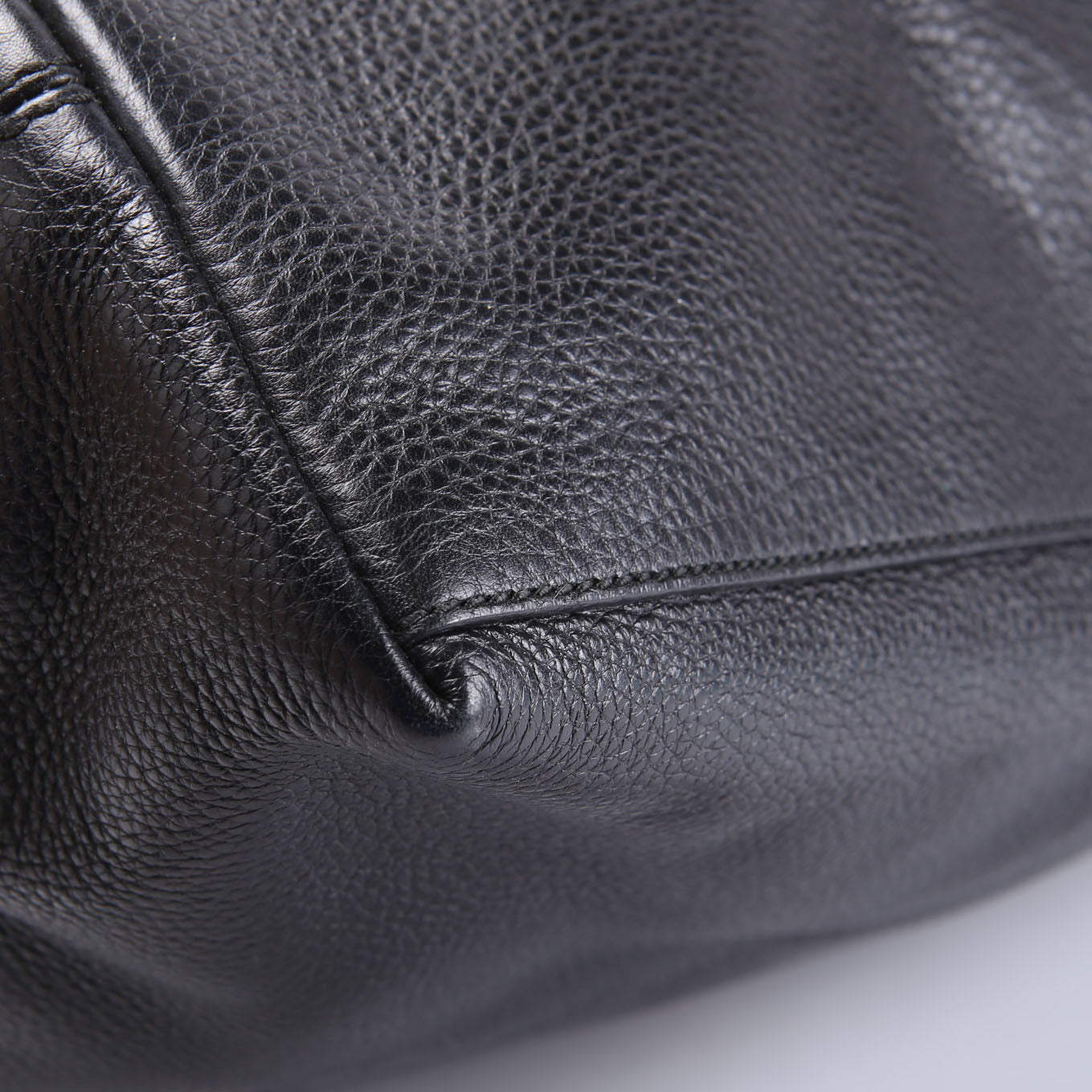 310306 Soho Leather Shoulder Large Black