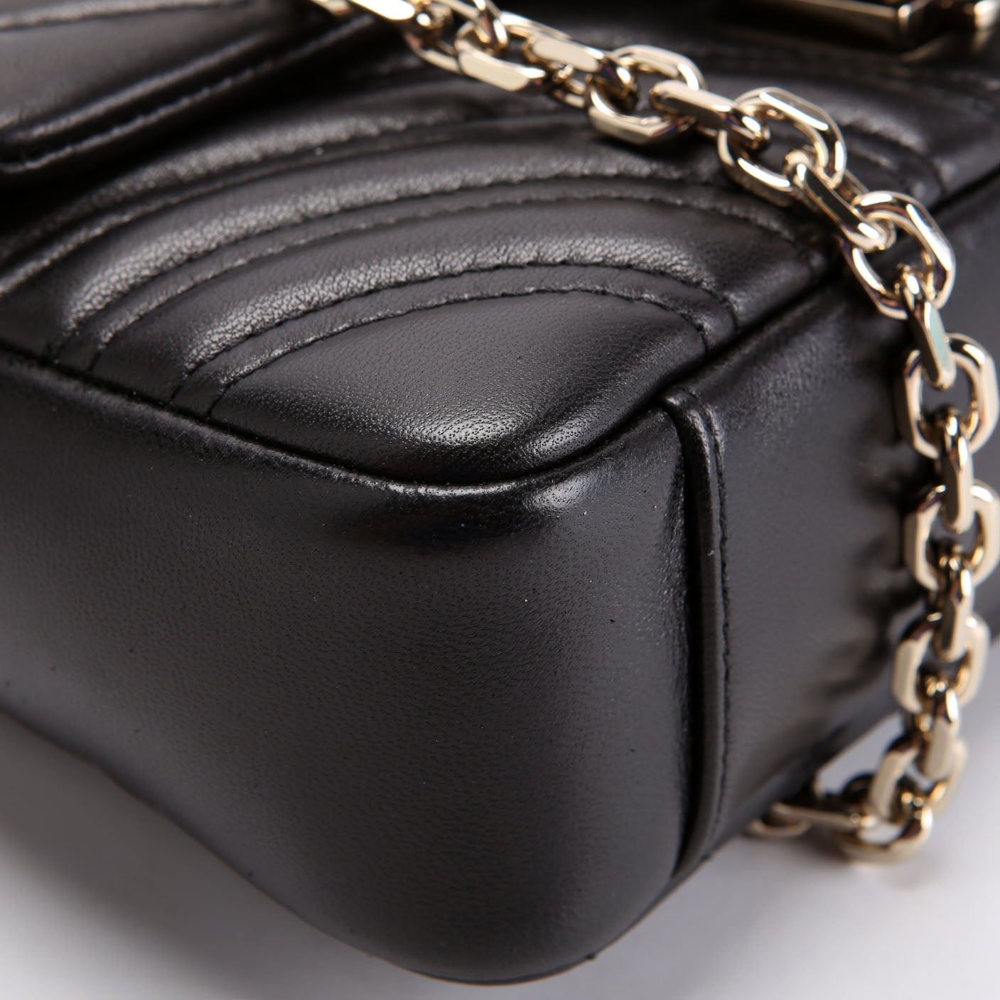 837280 GG Marmont Leather Small Shoulder Flap Black