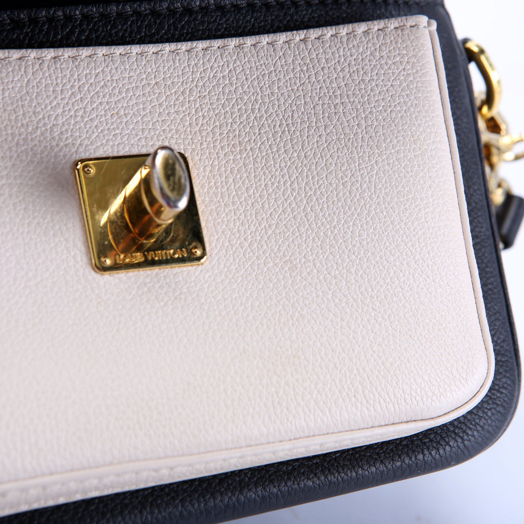 Lockme Tender Supple Calfskin Black/Cream