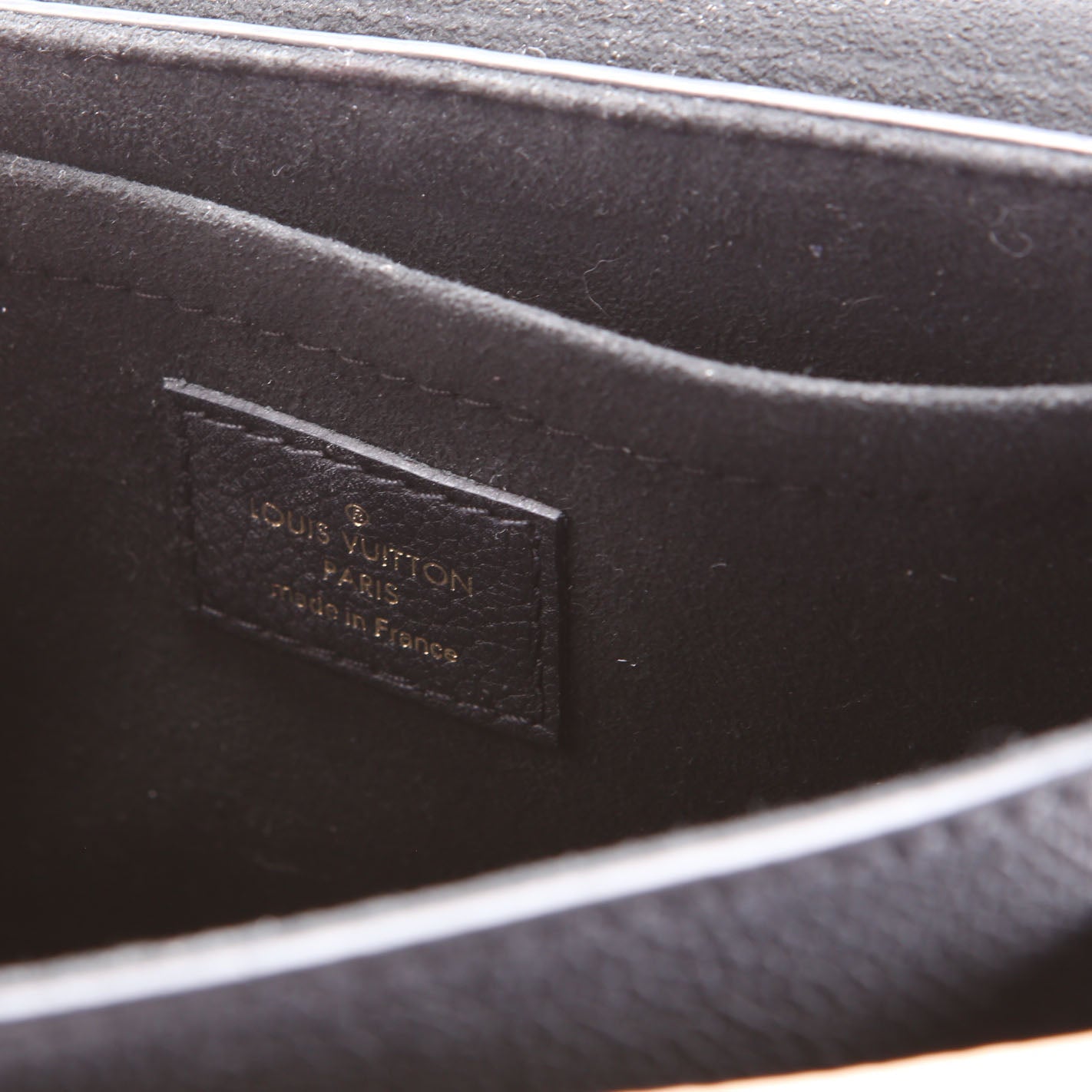 Lockme Tender Supple Calfskin Black/Cream